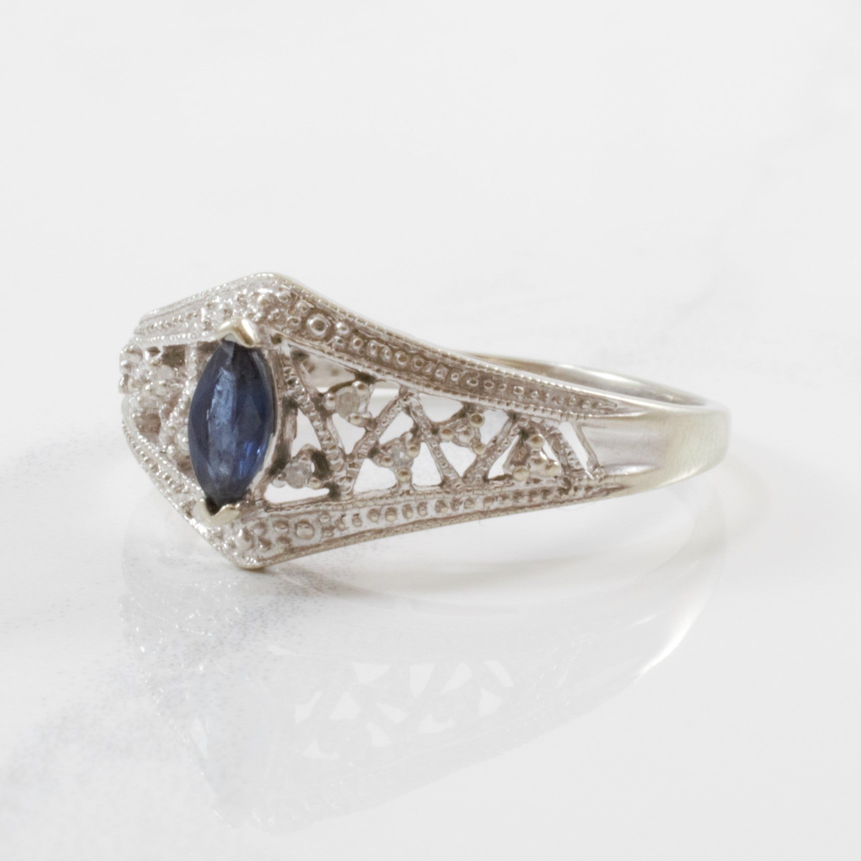 Filigree Chevron Sapphire & Diamond Ring | 0.02ctw, 0.25ct | SZ 9.75 |