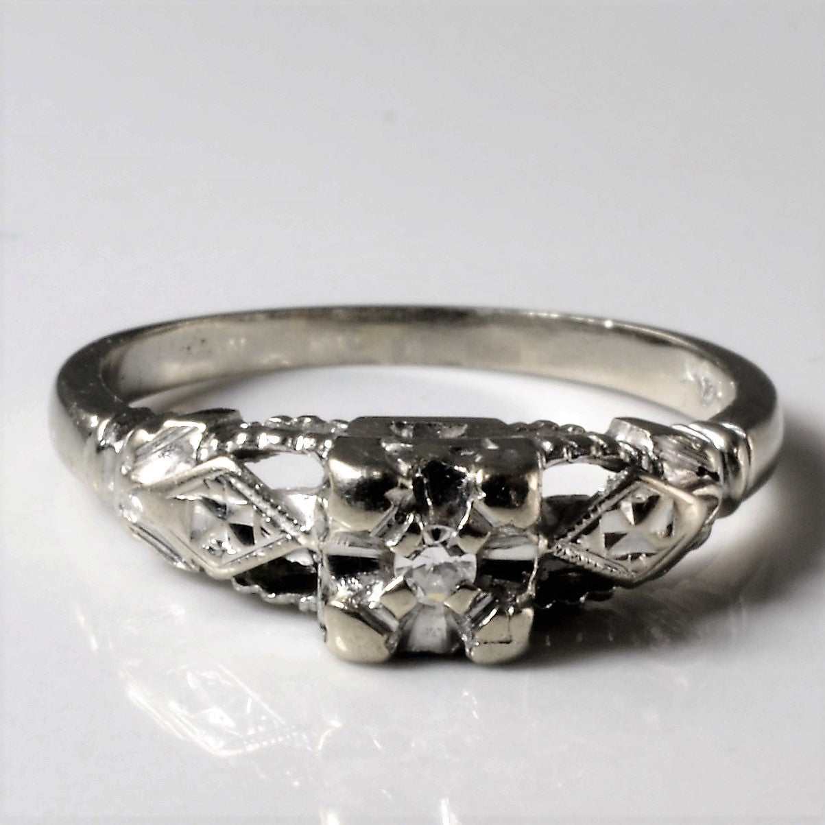 Mid Century Diamond Ring | 0.02ct | SZ 4.75 |