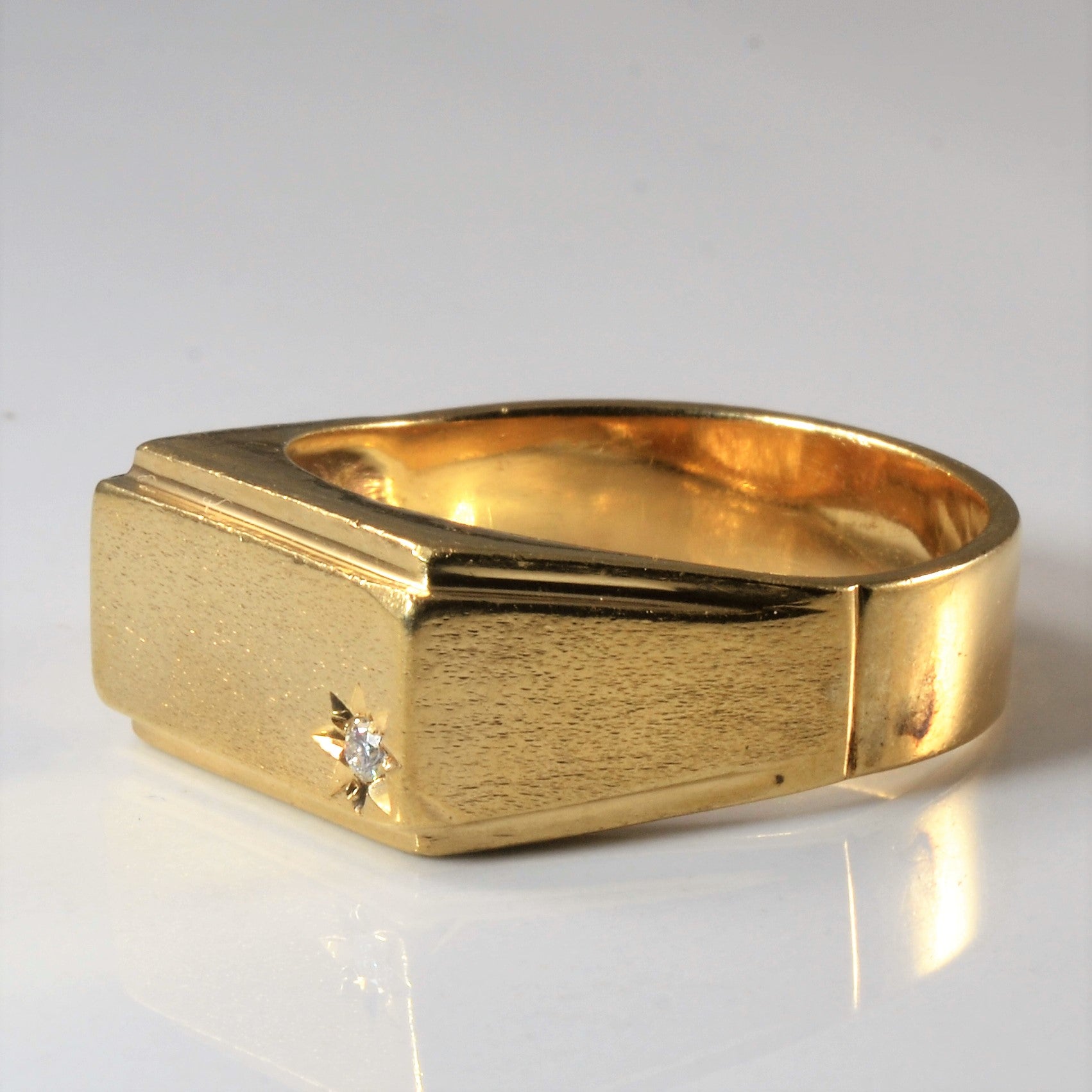 Star Set Diamond Signet Ring | 0.04ct | SZ 13.25 |