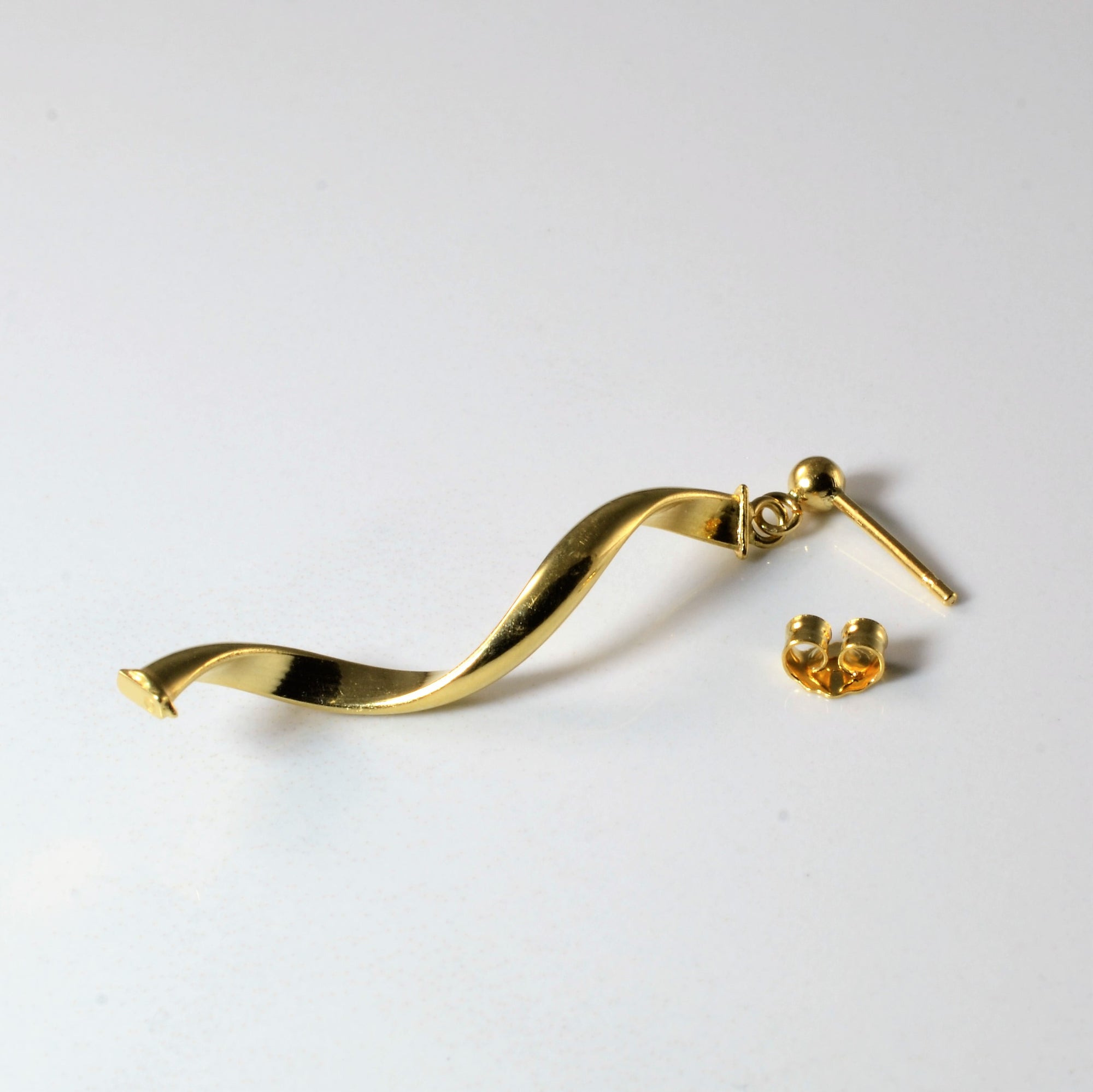 Gold Swirl Drop Earrings |