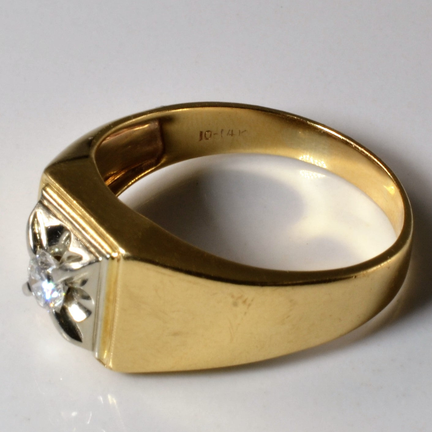 Illusion Set Tapered Diamond Ring | 0.23ct | SZ 9.5 |