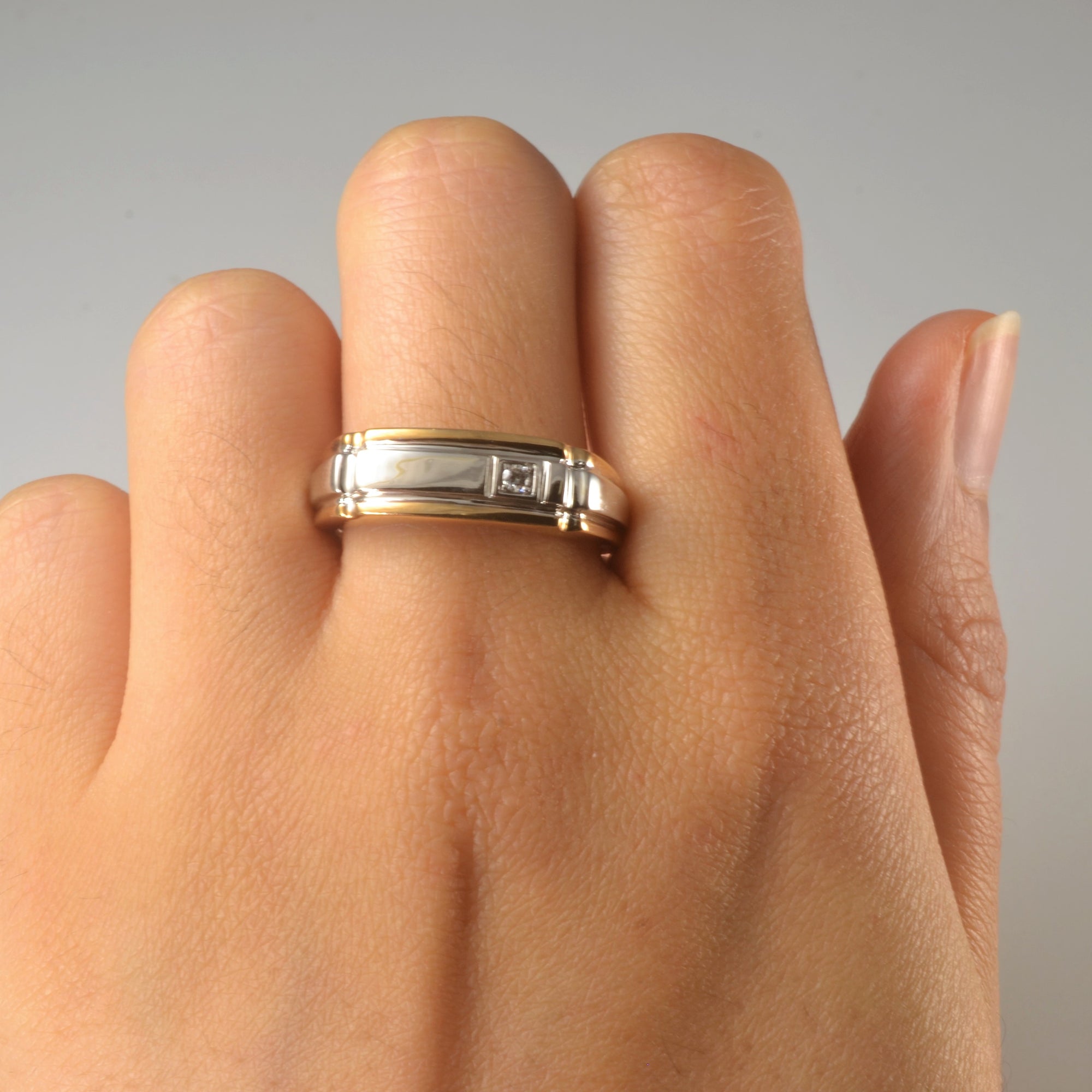 Single Diamond Two Tone Band | 0.03ct | SZ 9.5 |