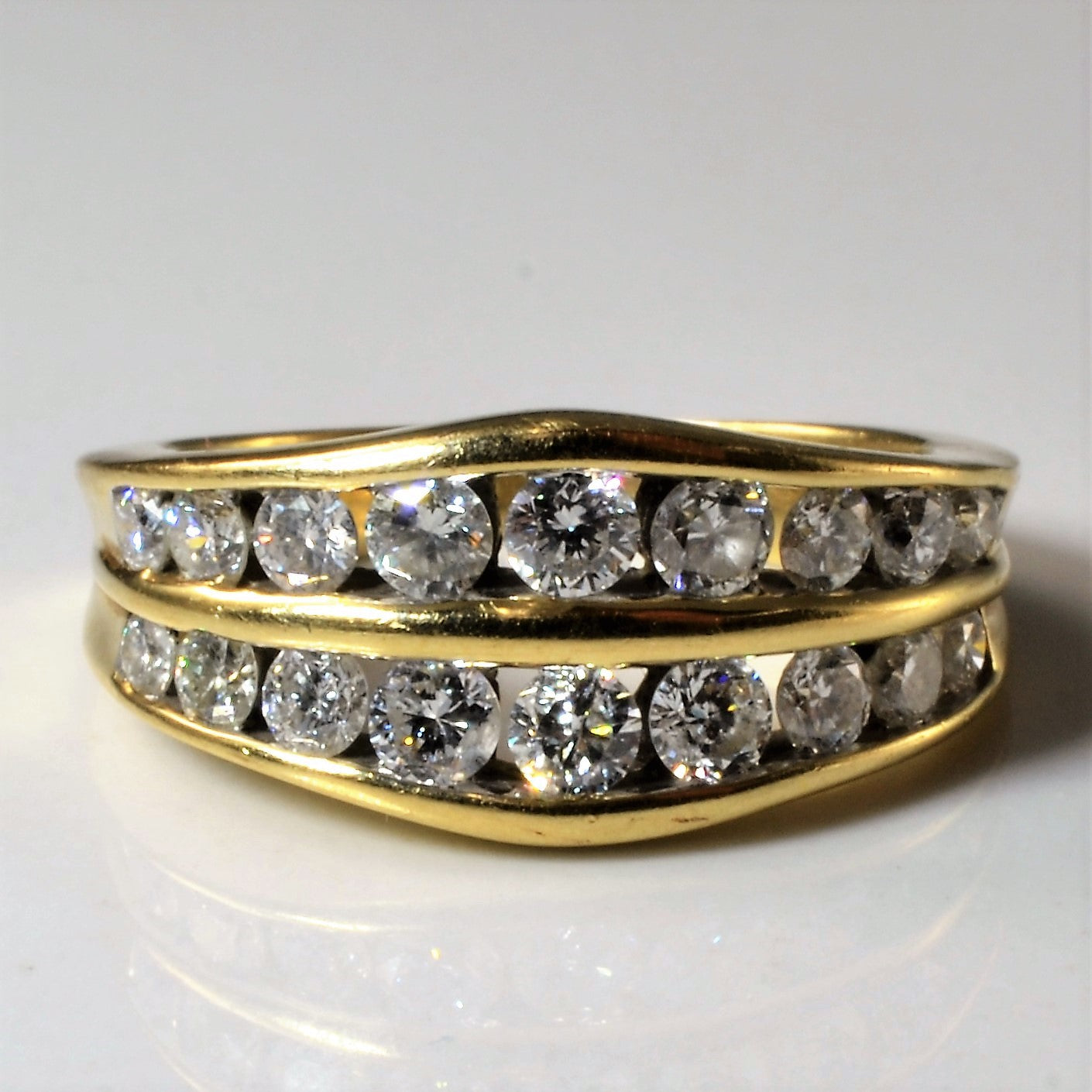 Bague en diamant à double canal conique | 0,84 ct | Taille 5 | 