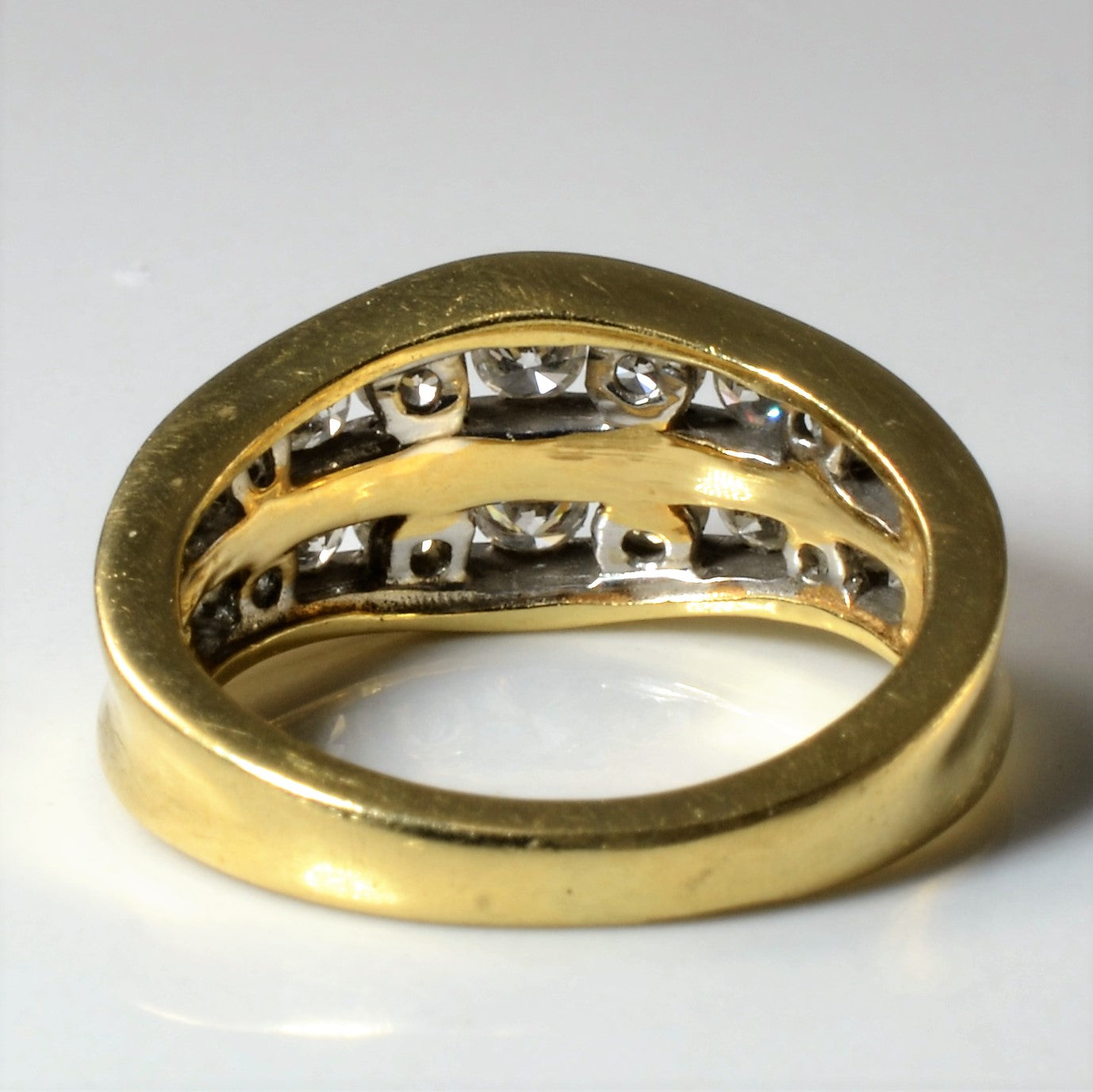Bague en diamant à double canal conique | 0,84 ct | Taille 5 | 