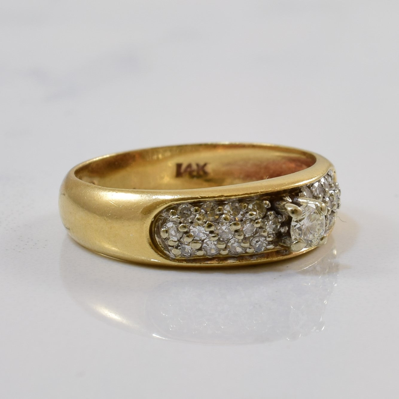 Pave Detailed Diamond Ring | 0.29ctw | SZ 6 |