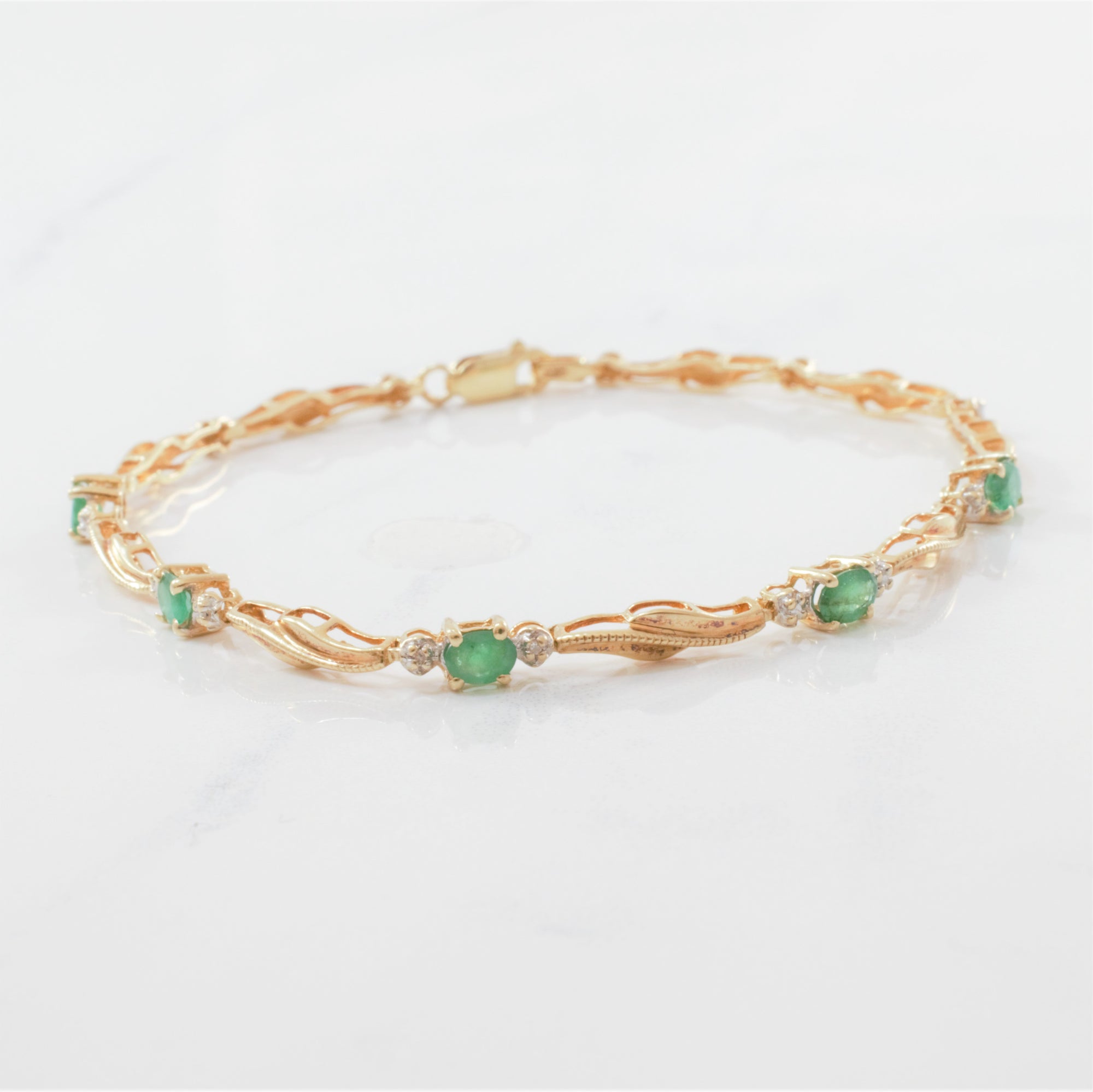 Delicate Diamond & Emerald Tennis Bracelet | 0.75 ctw | 7