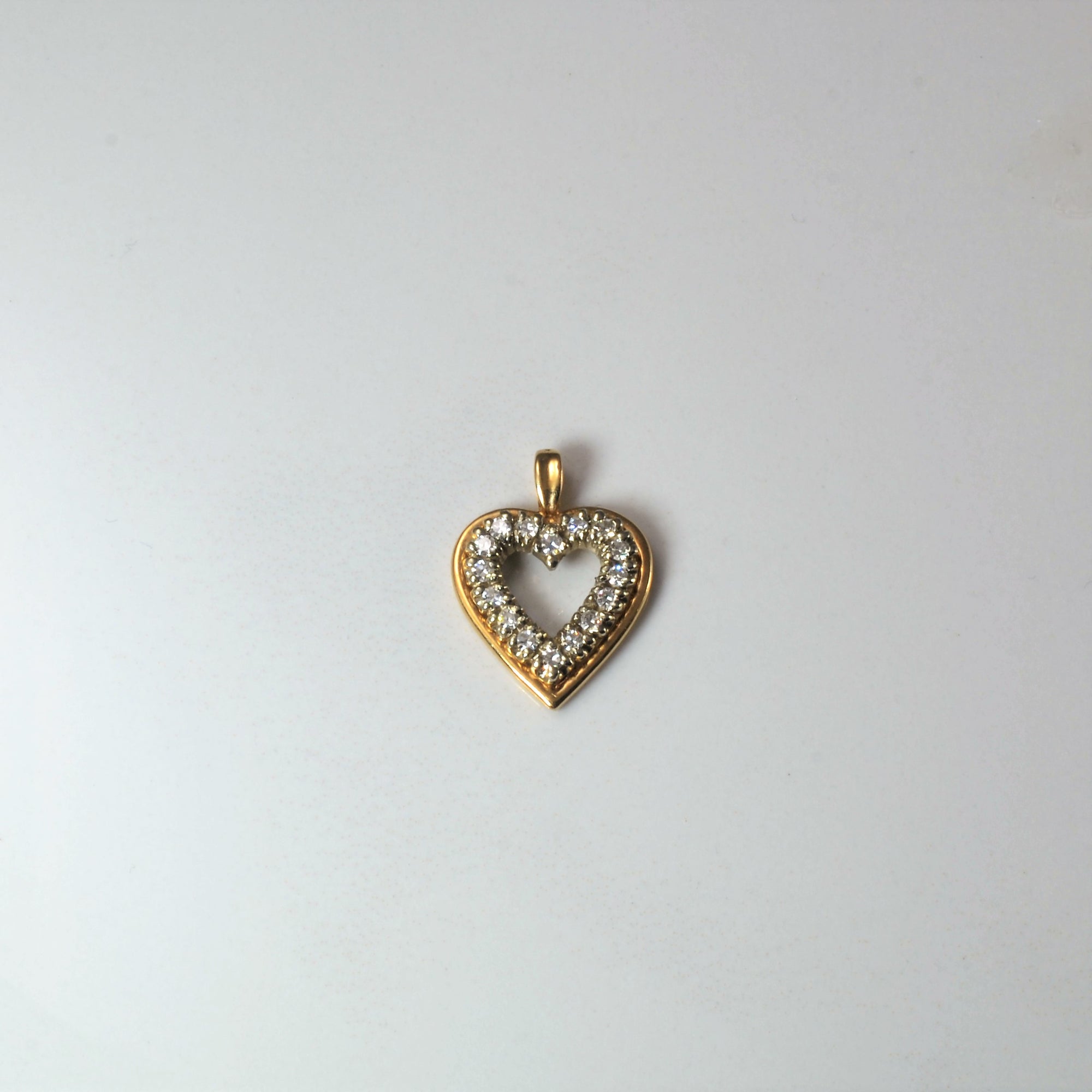 Pave Diamond Heart Pendant | 0.16ctw |