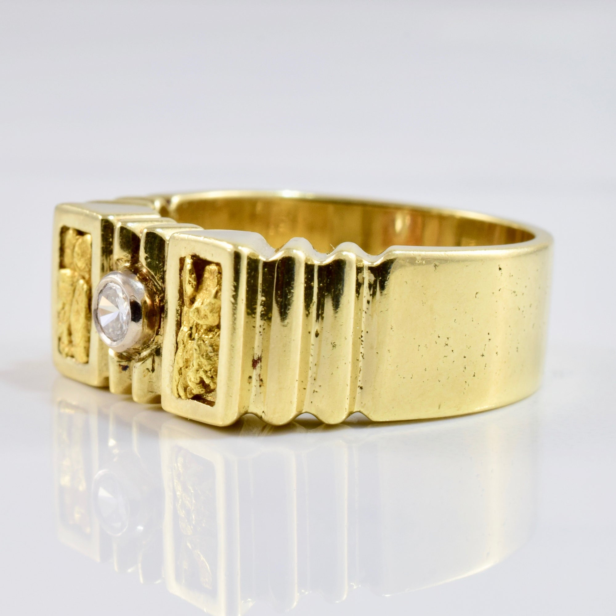 Diamond and Gold Nugget Ring | 0.06 ctw SZ 6.5 |