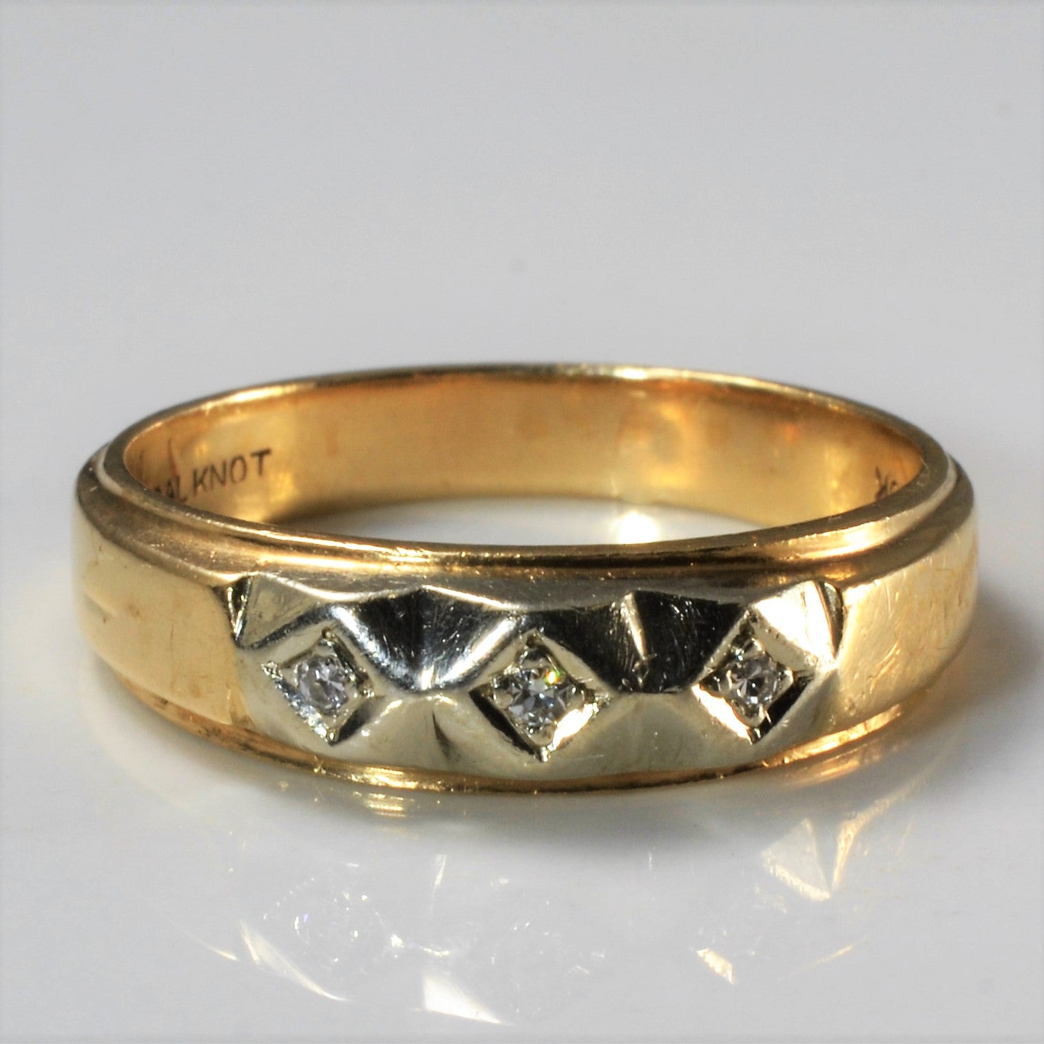 Gypsy Set Three Stone Diamond Ring | 0.03ctw | SZ 9.5 |