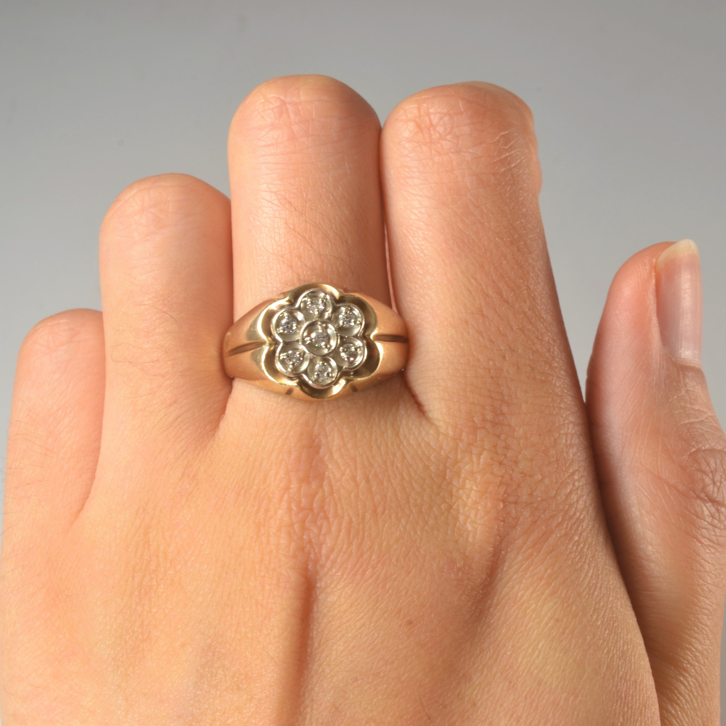 Diamond Inset Flower Ring | 0.09ctw | SZ 8.75 |