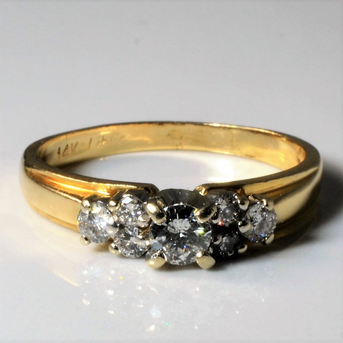 Cluster Diamond Engagement Ring | 0.47ctw | SZ 8.25 |