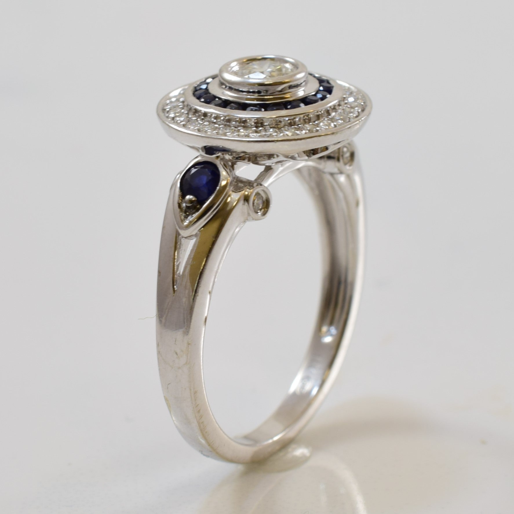 Blue Sapphire & Diamond Engagement Ring | 0.20ctw, 0.30ctw | SZ 6.5 |