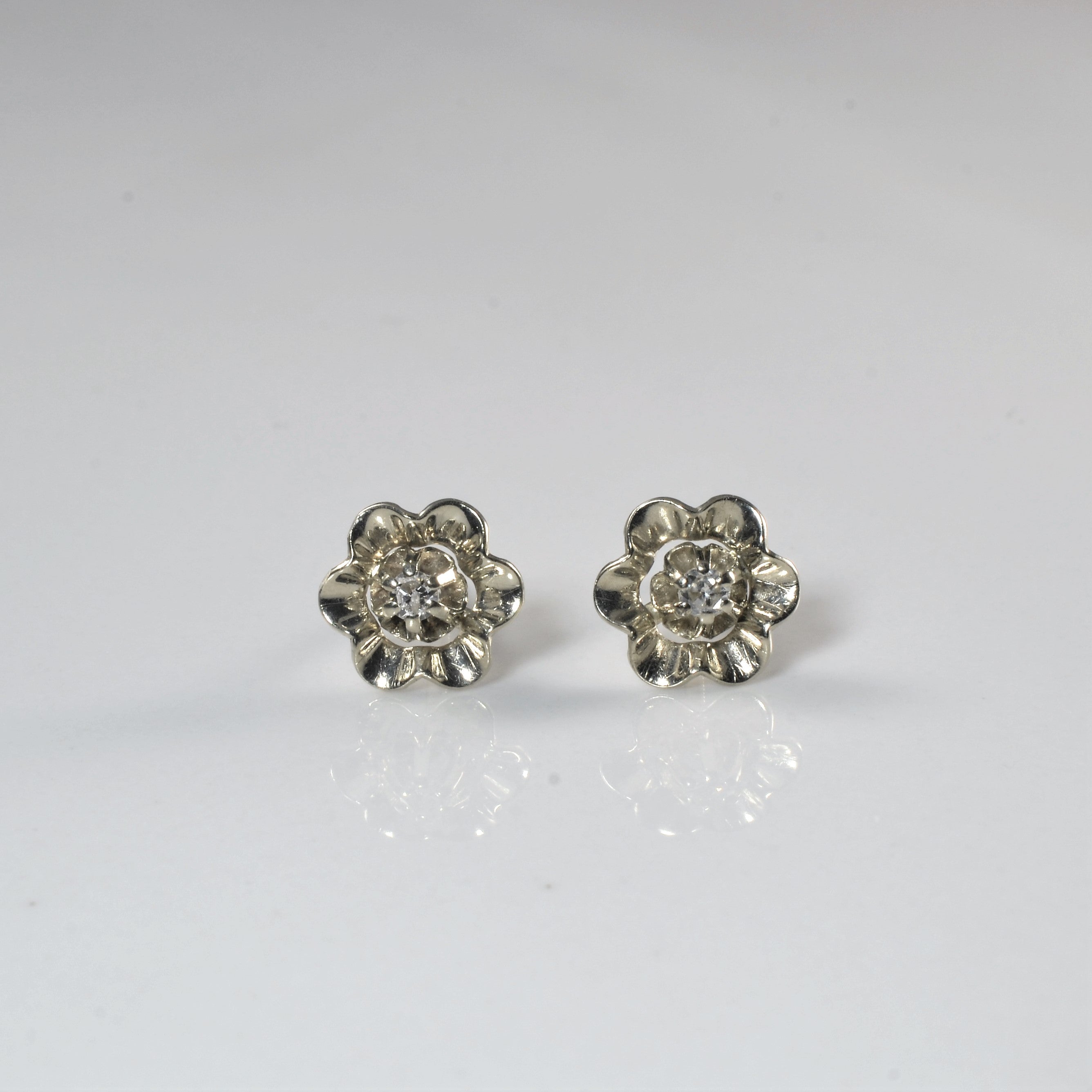 Diamond Flower Studs | 0.07ctw |