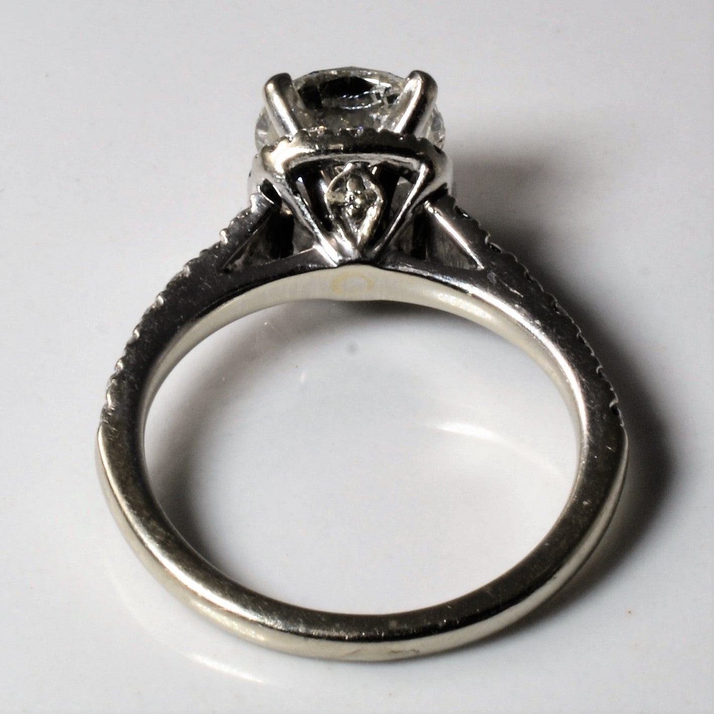 Bague de fiançailles avec halo abaissé en diamant | 2,21 ct | Taille 5,75 | 