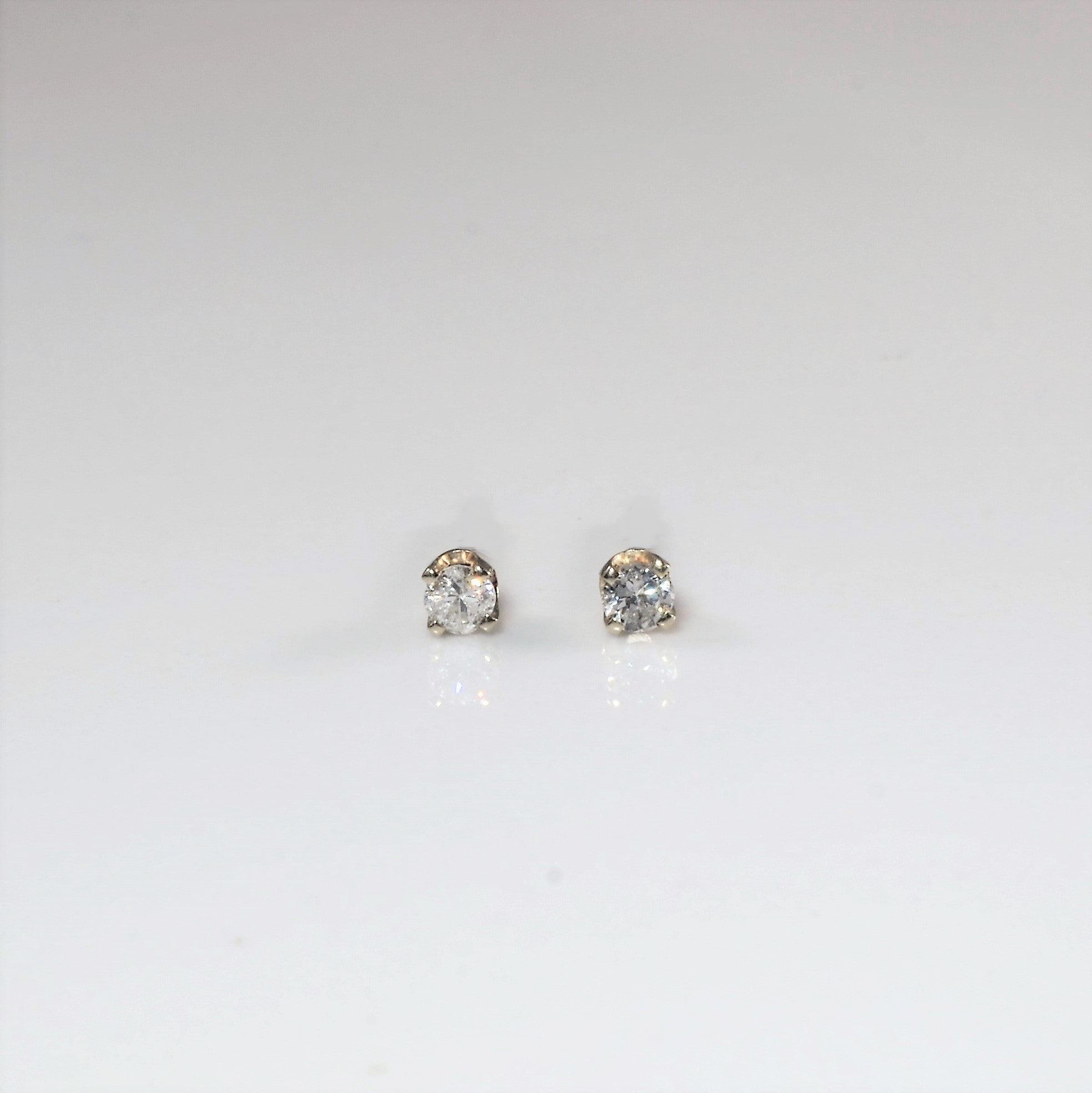 Diamond Stud Earrings | 0.09ctw |