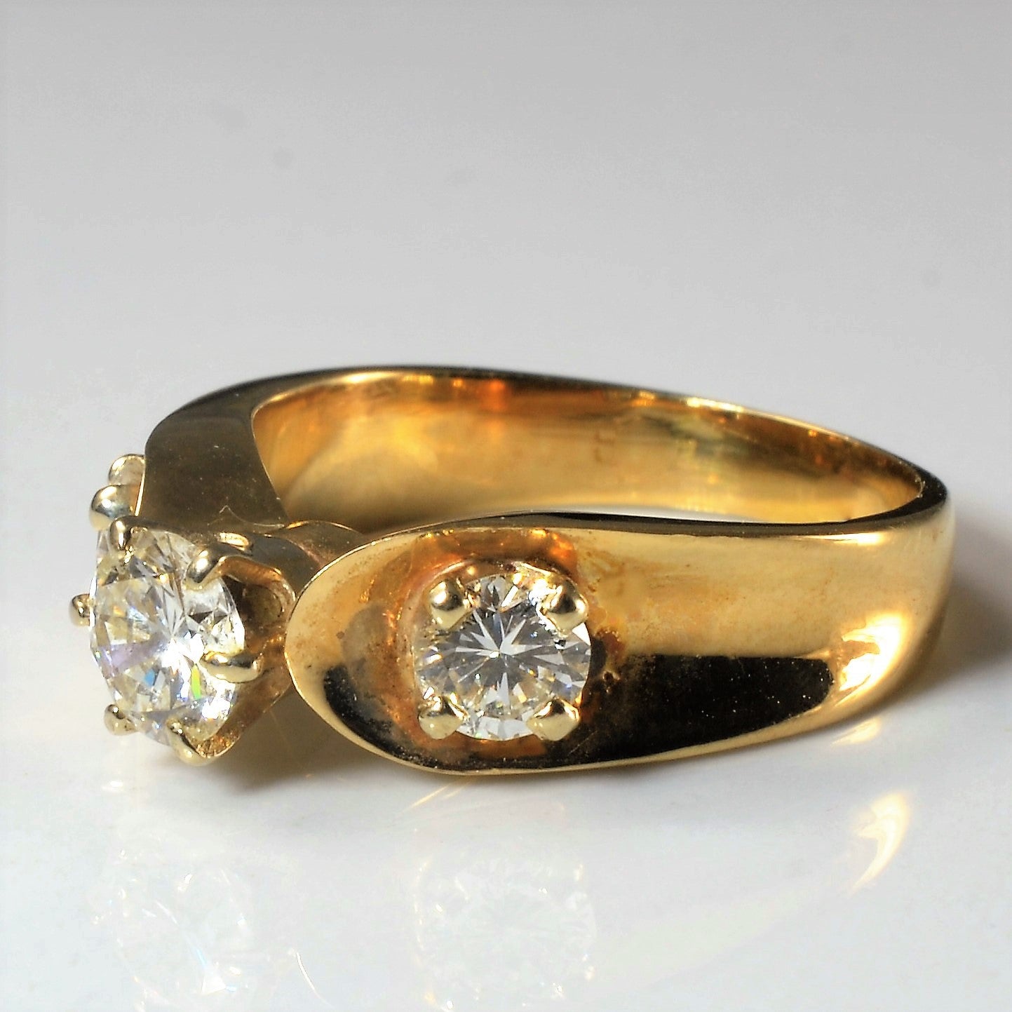 Low Profile Three Stone Diamond Ring | 0.99ctw | SZ 6.75 |