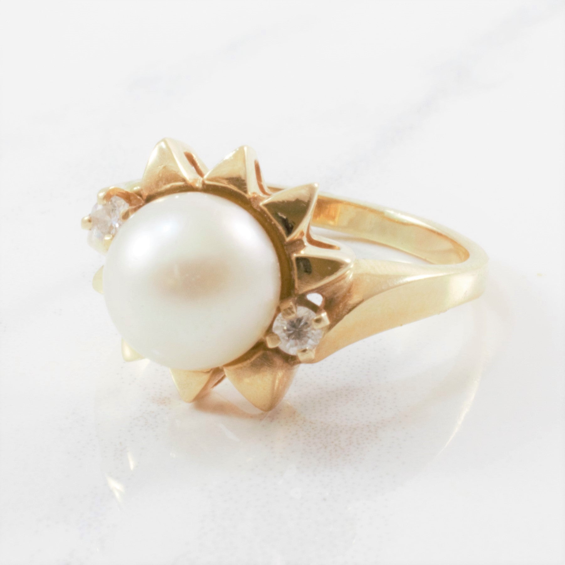 Pearl & Diamond Sun Ring | 0.10ctw | SZ 7.75 |