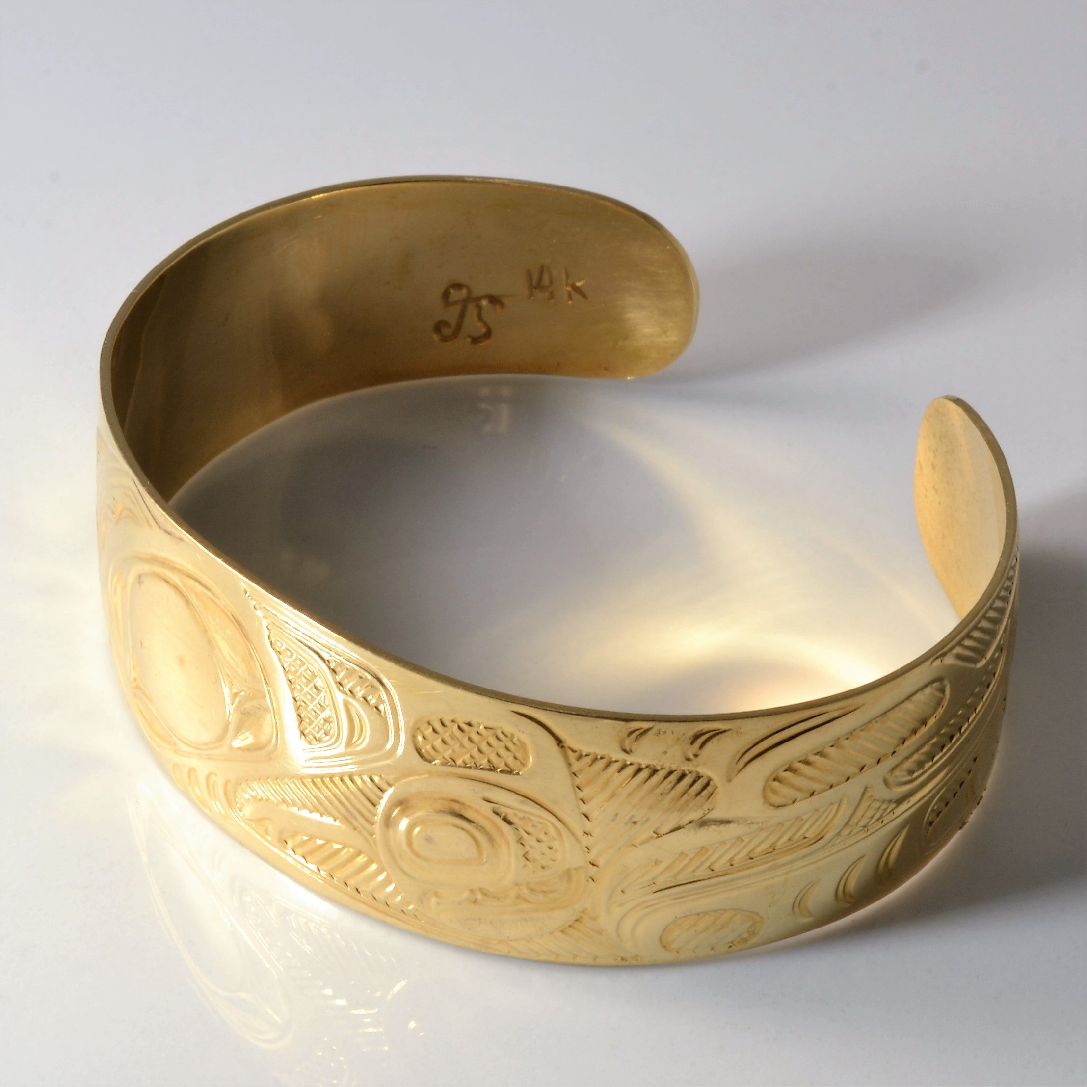 Indigenous Gold Bangle | 5.5" |