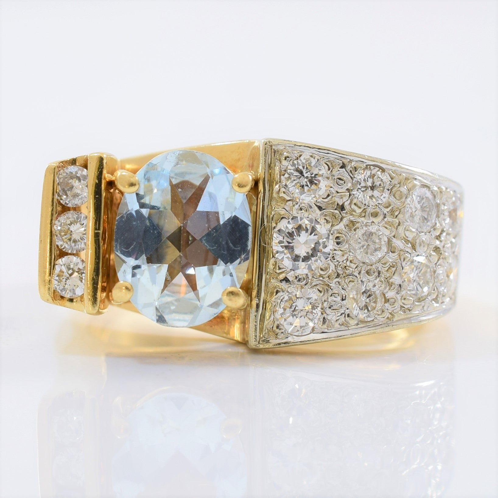 Pave Diamond & Aquamarine Ring | 0.65ctw, 1.35ct | SZ 8.5 |