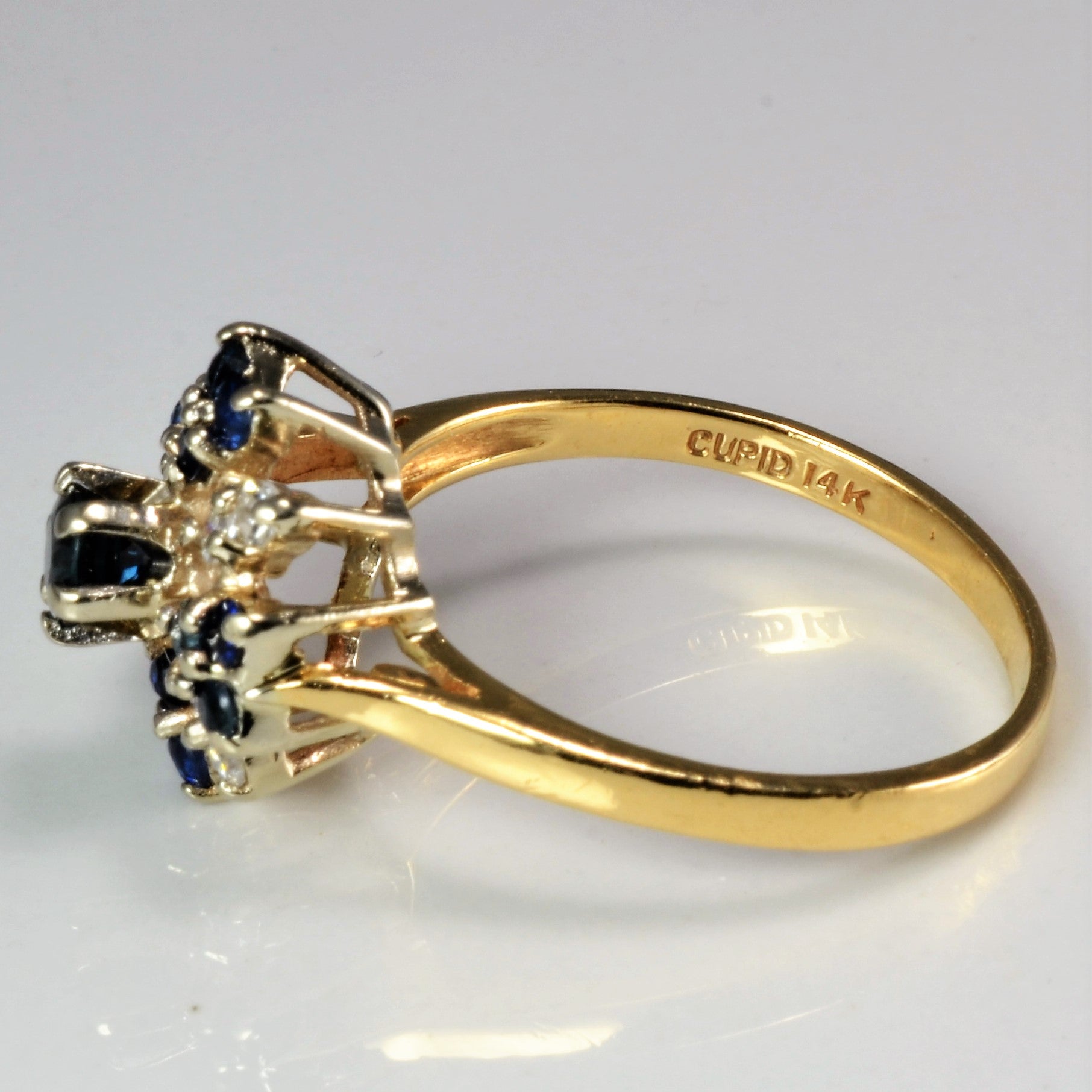 Cluster Diamond & Sapphire Cocktail Ring | 0.16 ctw, SZ 7.5 |