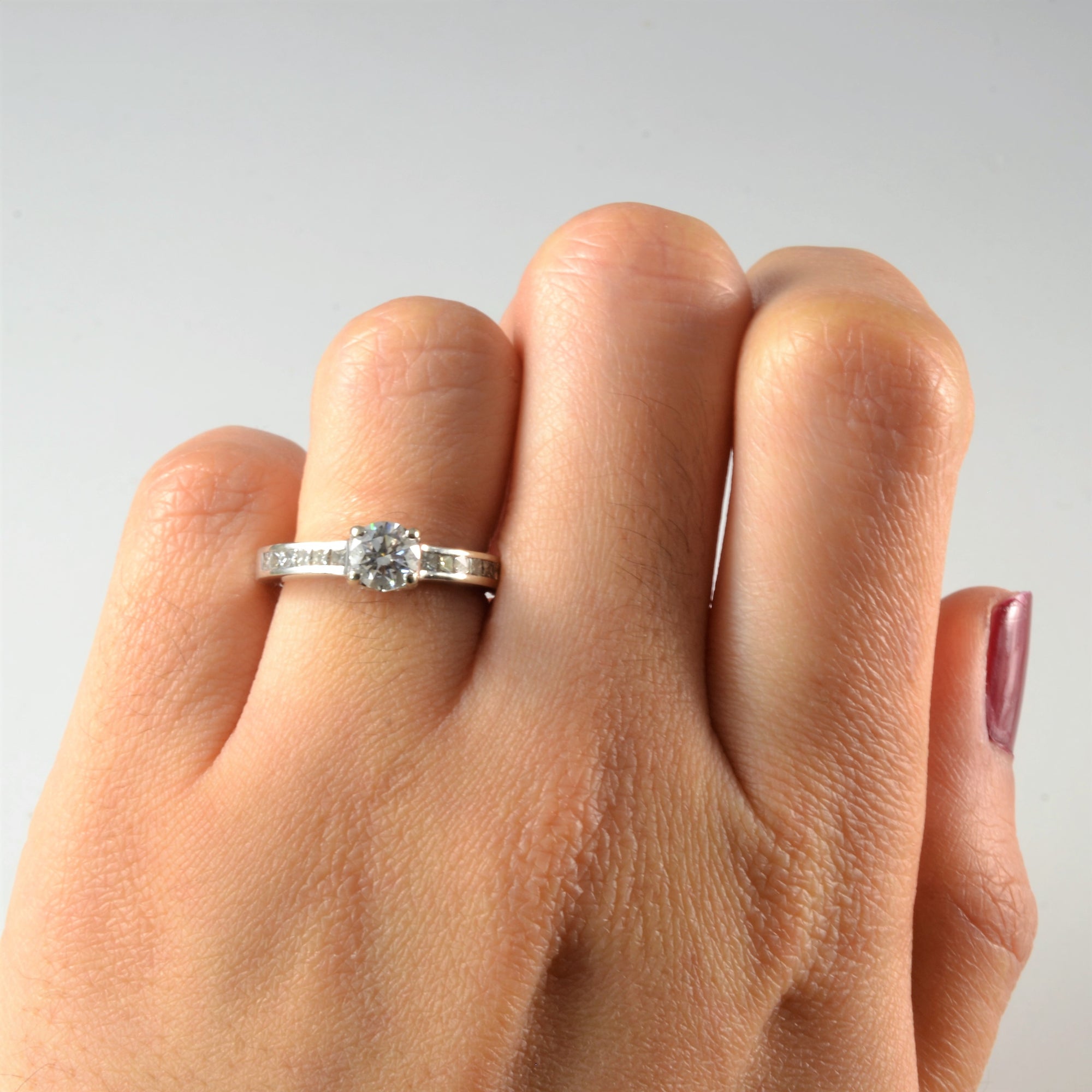 Detailed Diamond Gallery Engagement Ring | 0.95ctw | SZ 5 |