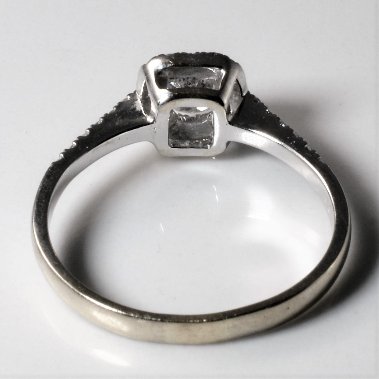 Low Profile Halo Diamond Engagement Ring | 0.63ctw | SZ 8.25 |
