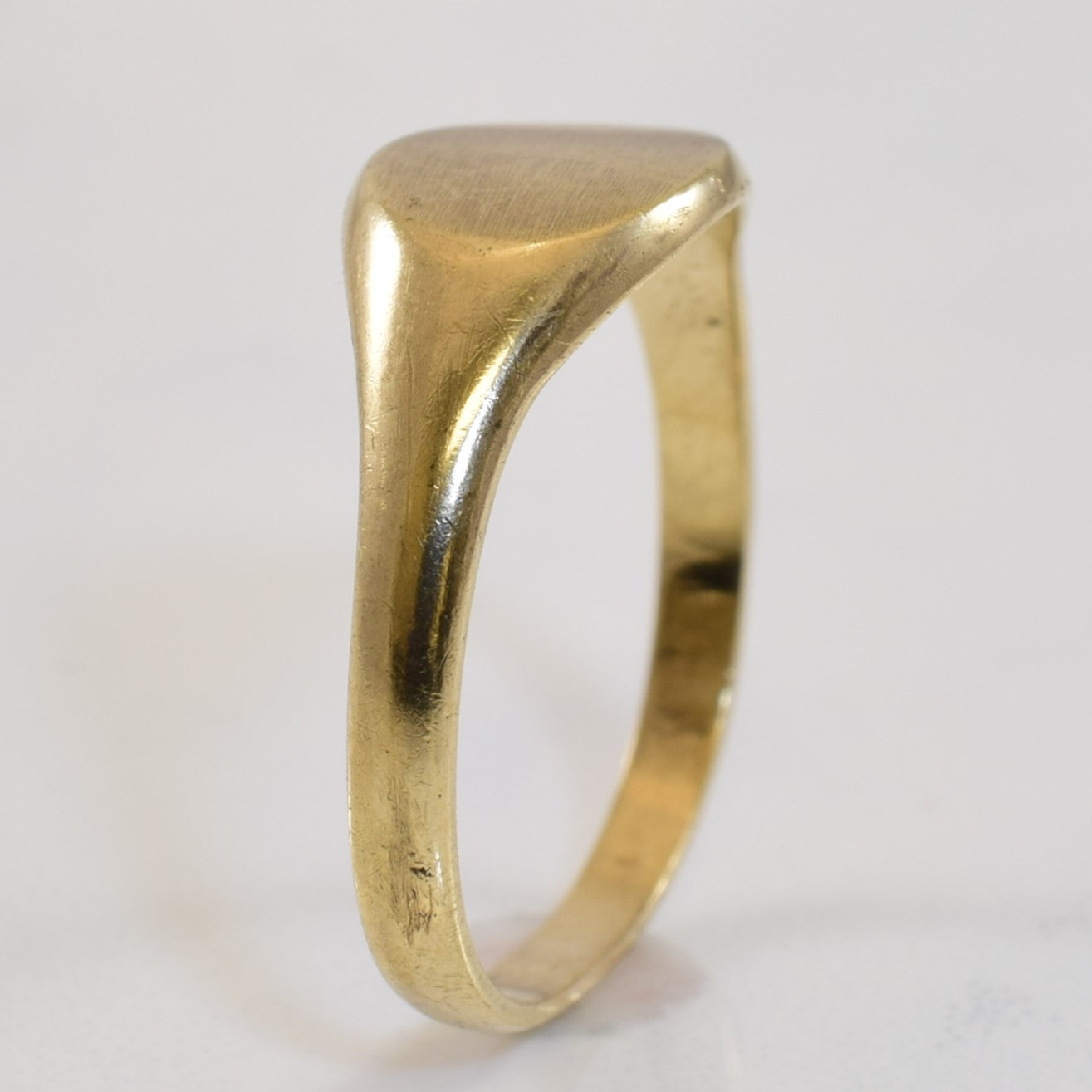 Brush Finish Yellow Gold Signet Ring | SZ 6 |