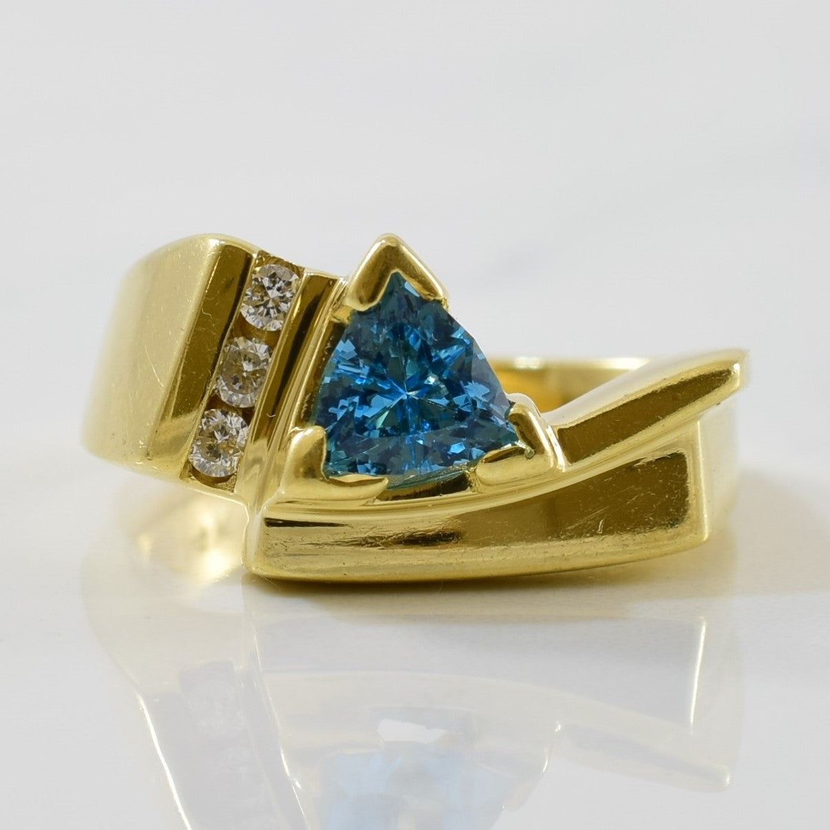 Abstract Blue Topaz & Diamond Ring | 0.67ct, 0.09ctw | SZ 5.75 |