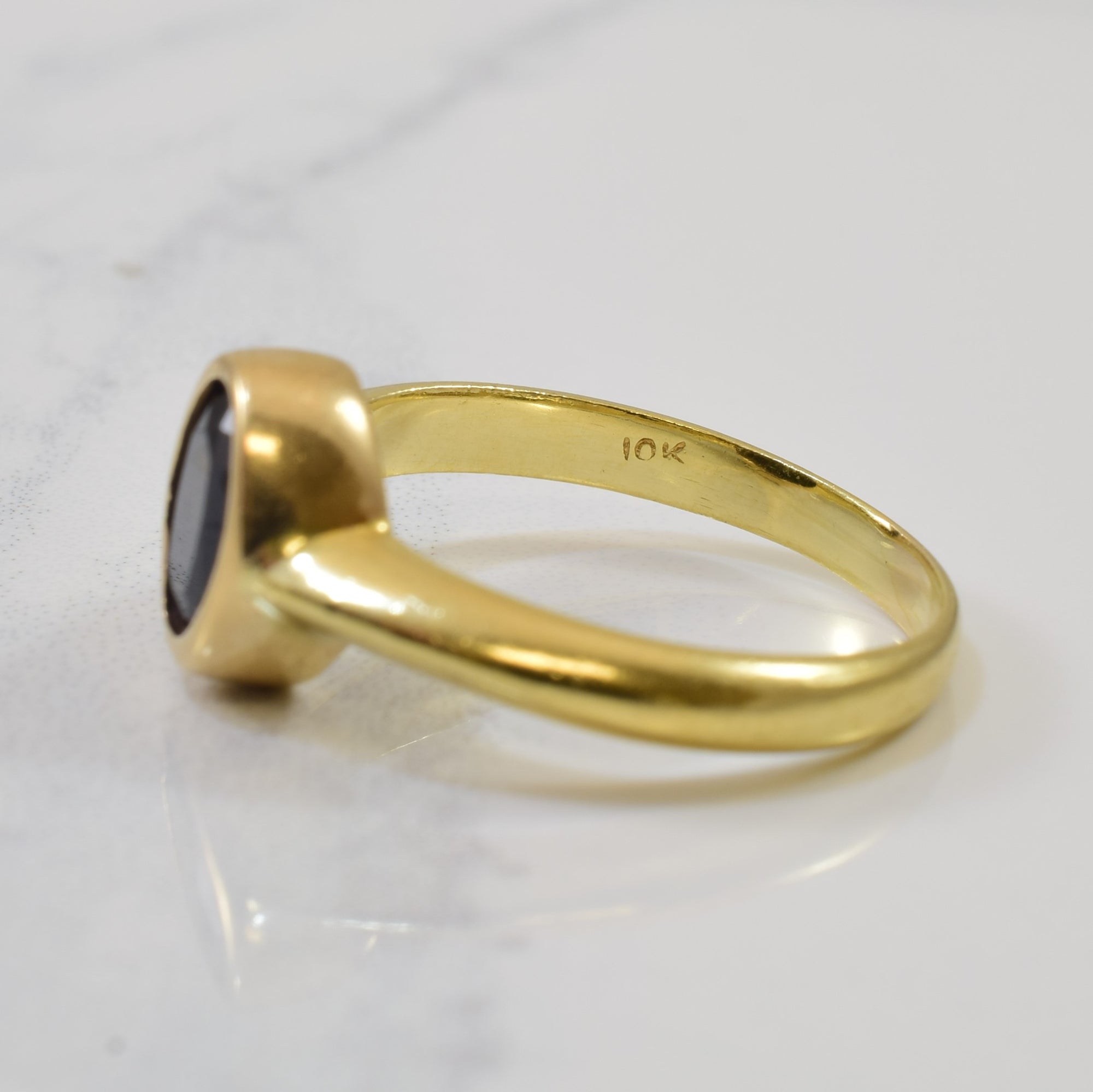 Bezel Set Solitaire Sapphire Ring | 1.90ct | SZ 8 |