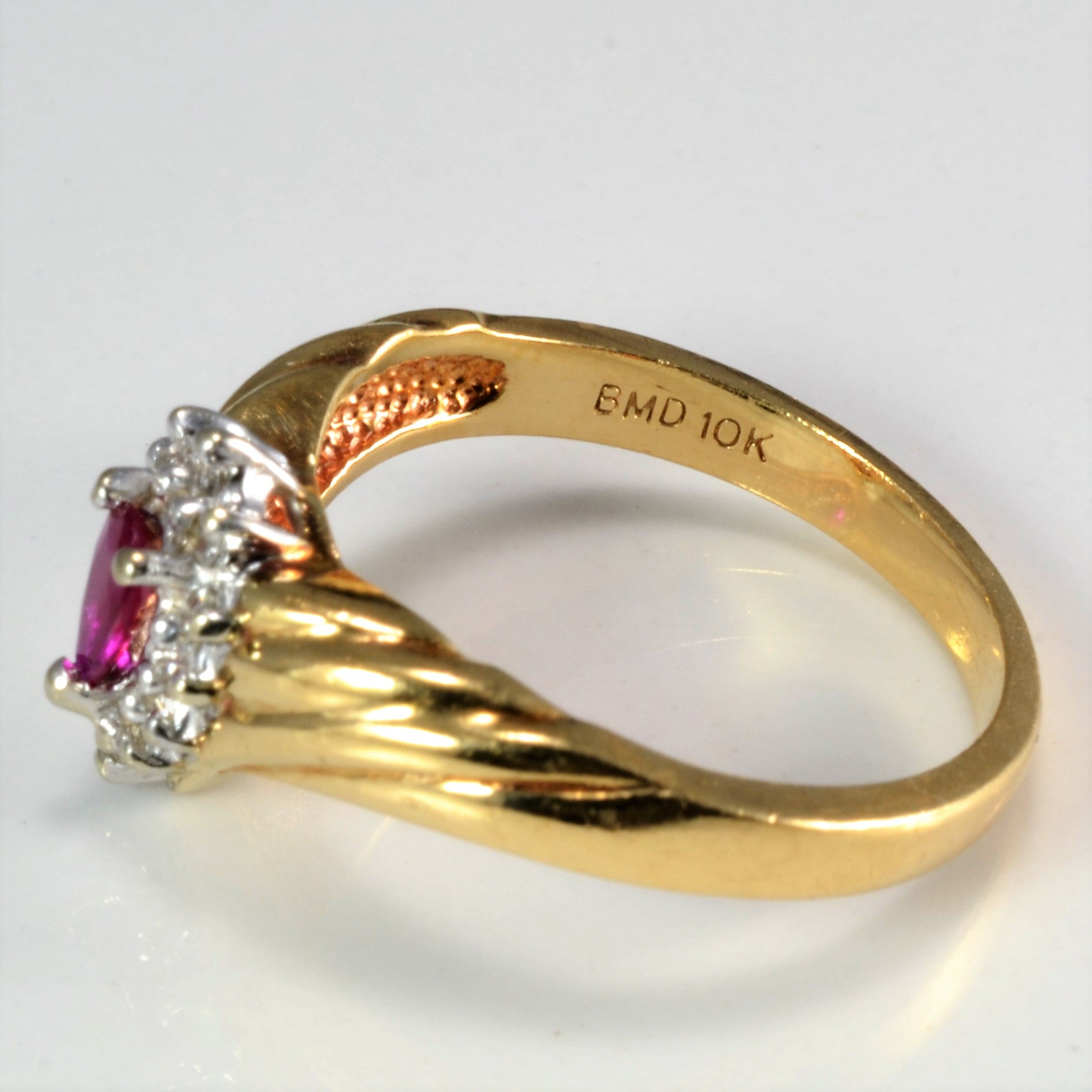 Chevron Cluster Diamond & Ruby Ring | 0.10 ctw, SZ 7 |