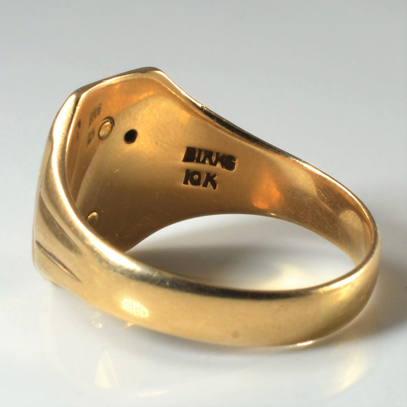 'Birks' Initial 'M' Diamond Signet Ring | 0.03ct | SZ 10.25 |