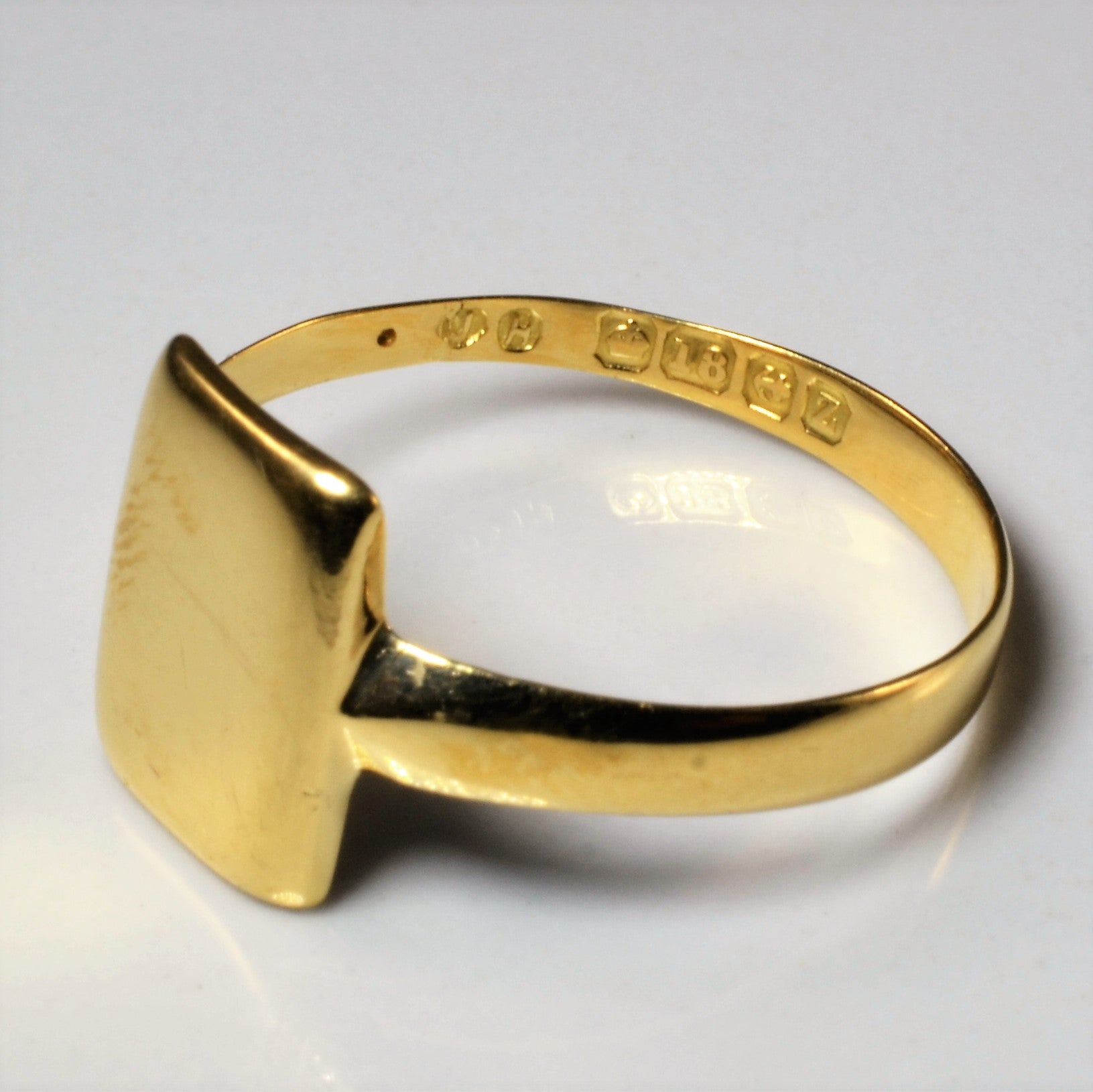 1920s Gold Signet Ring | SZ 11 |