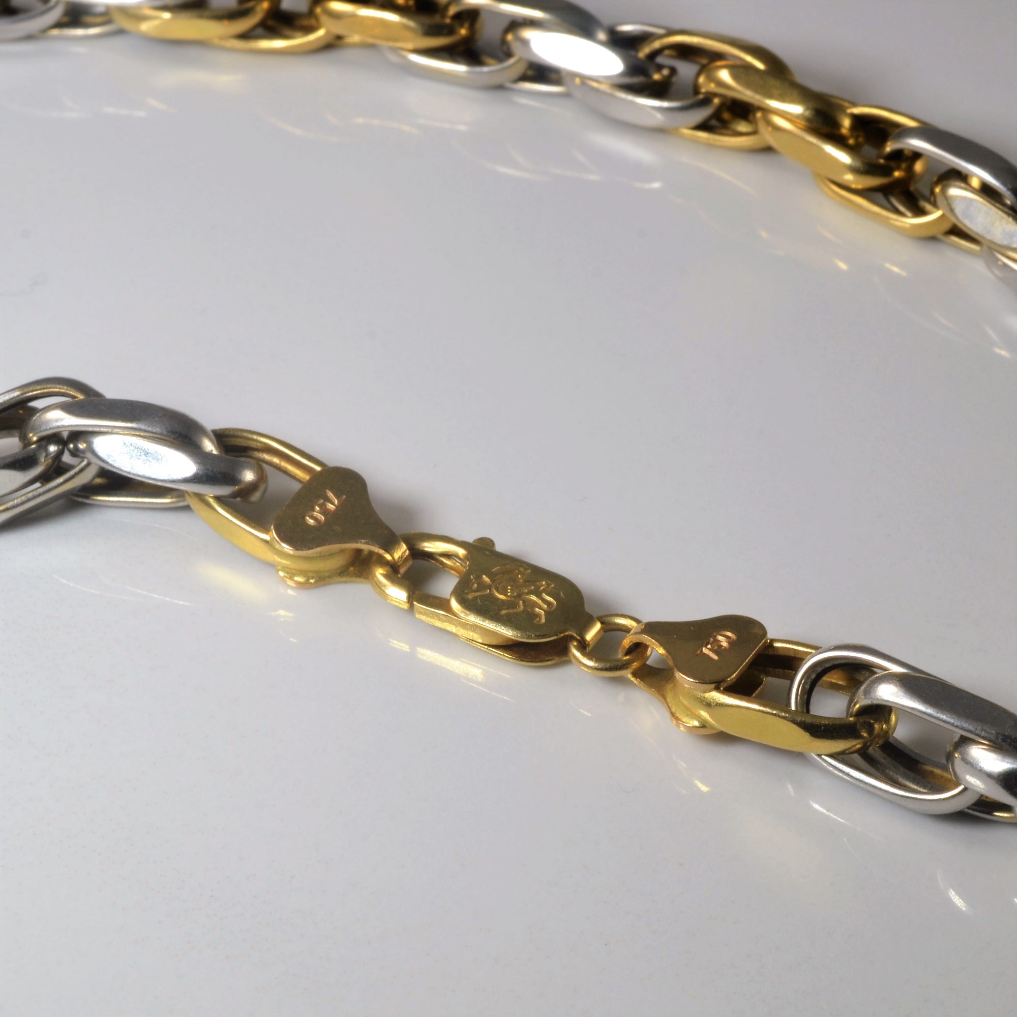 18k Two Tone Gold Heavy Prince of Wales Chain | 26