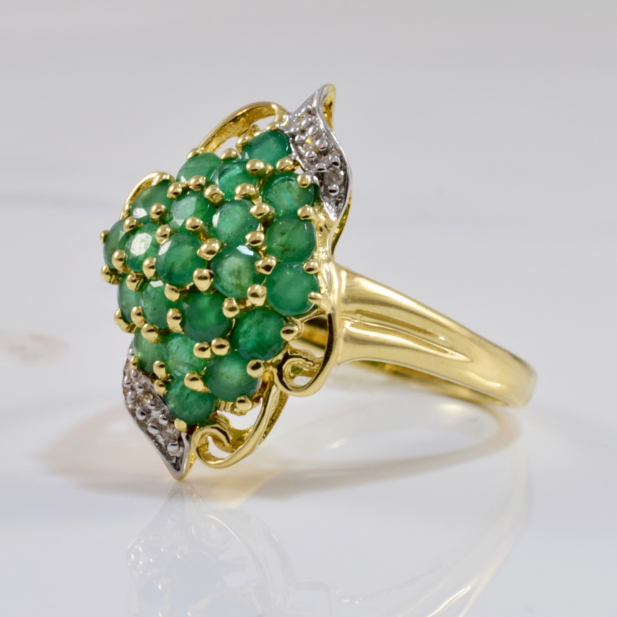 Diamond and Emerald Cluster Ring | 0.02 ctw SZ 7.25 |