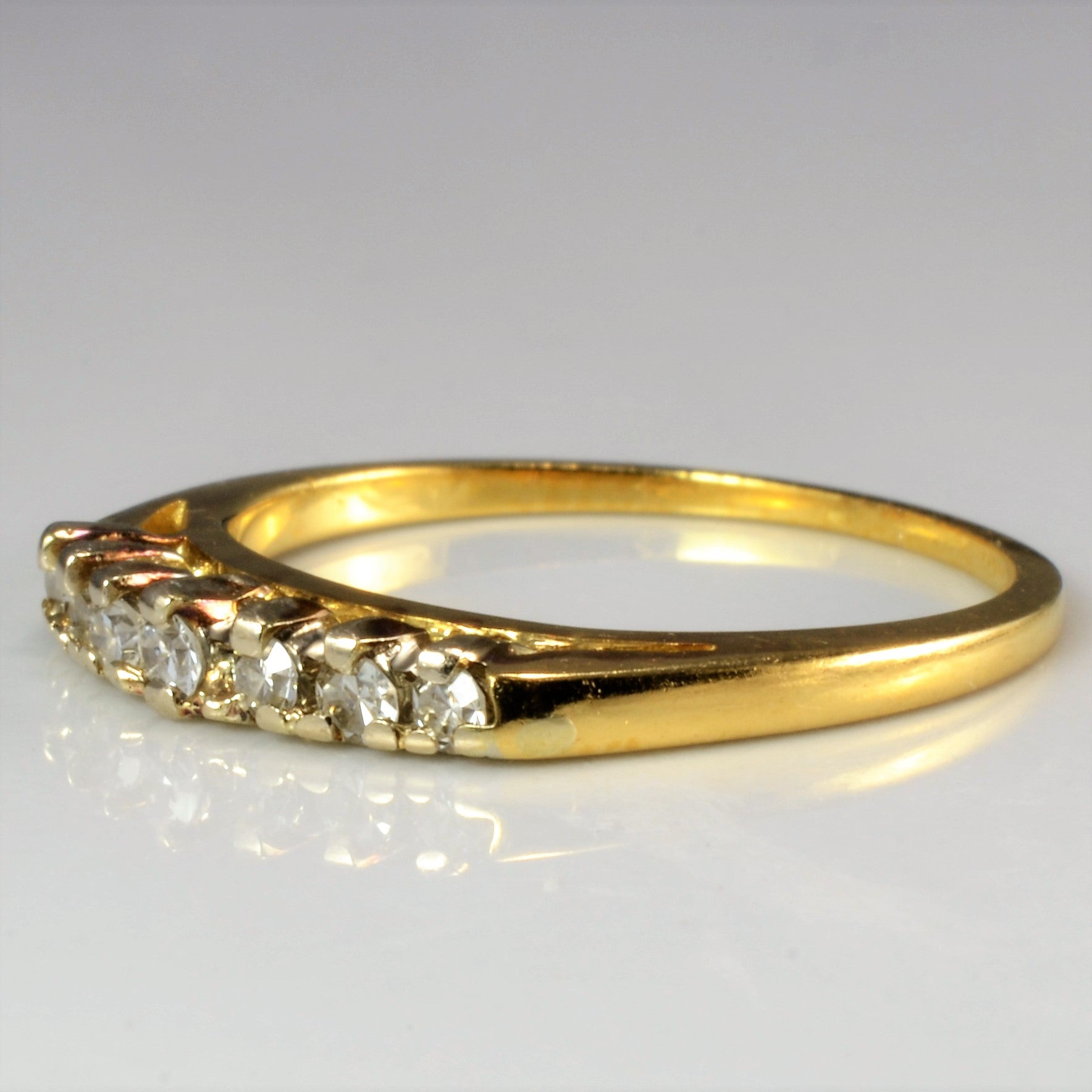 Seven Stone Diamond Ring | 0.10 ctw, SZ 5 |