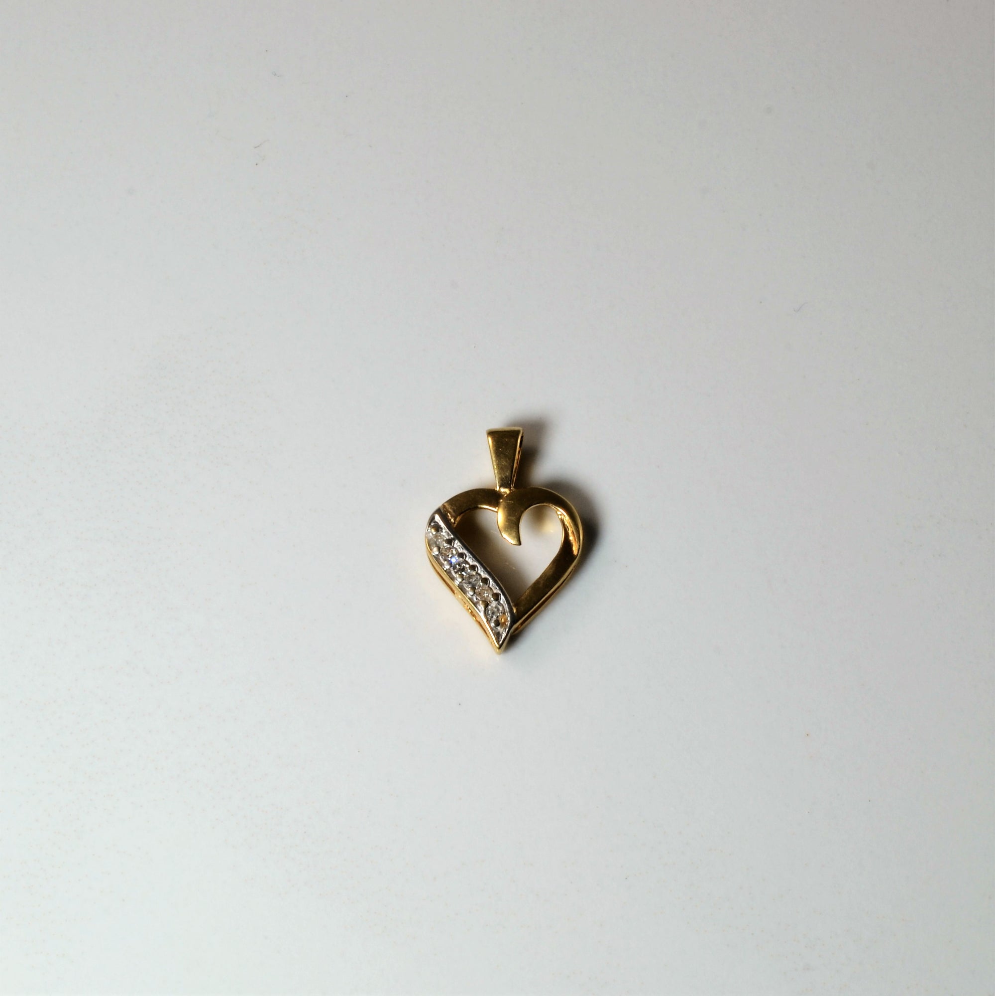 Diamond Heart Pendant | 0.045ctw |