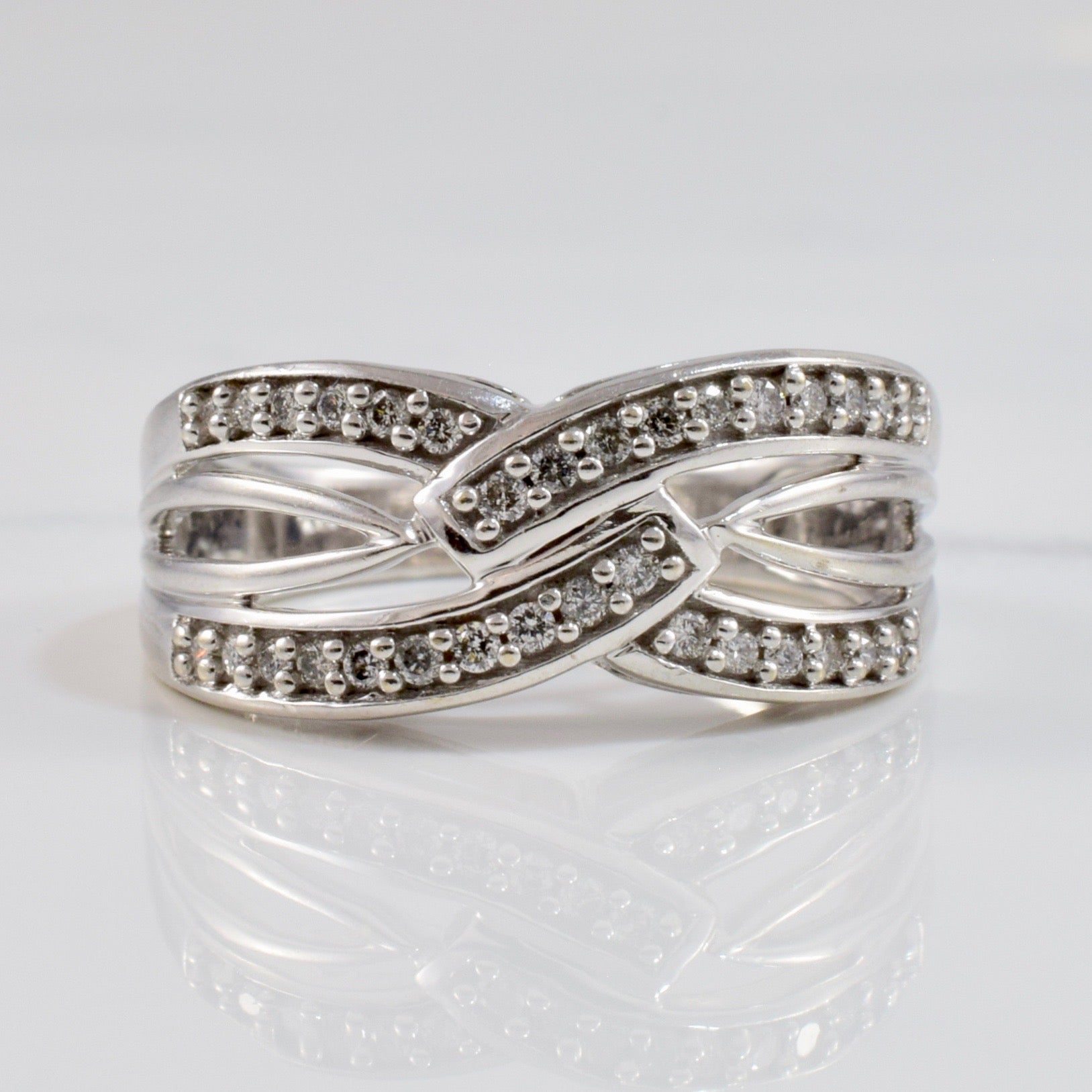 Diamond Infinity Ring | 0.16 ctw SZ 7 |