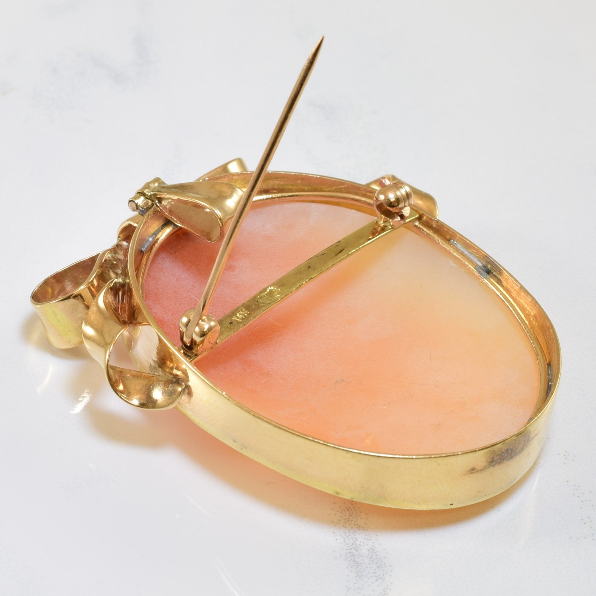 Shell Cameo Convertible Brooch/Pendant | 23.00ct |