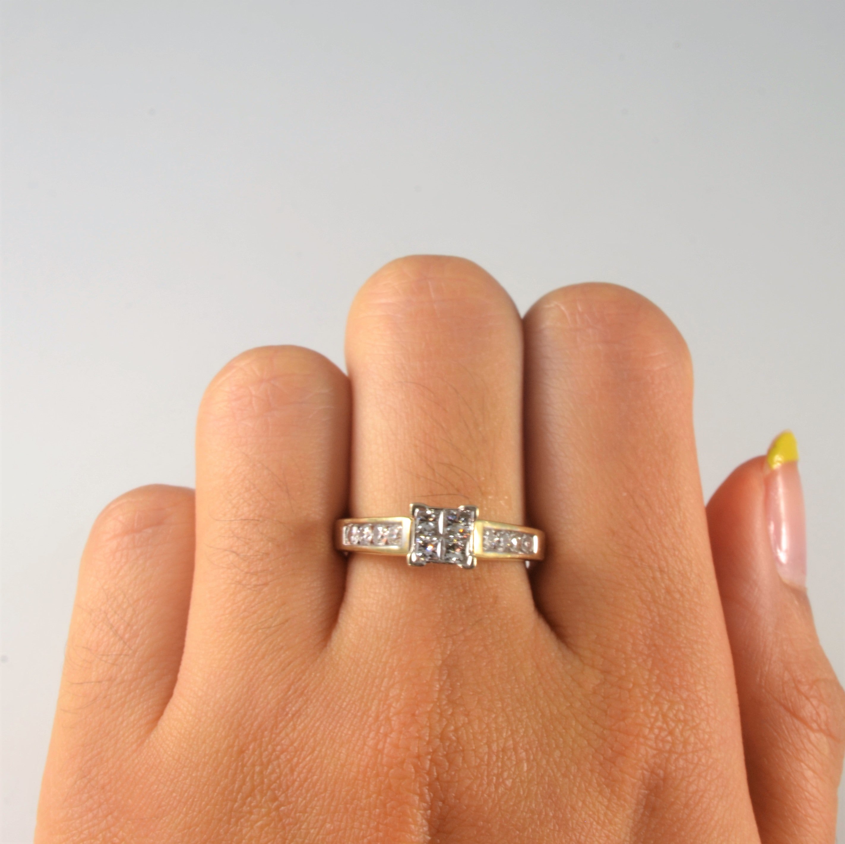 Quad Cluster Diamond Engagement Ring | 0.80ctw | SZ 7 |