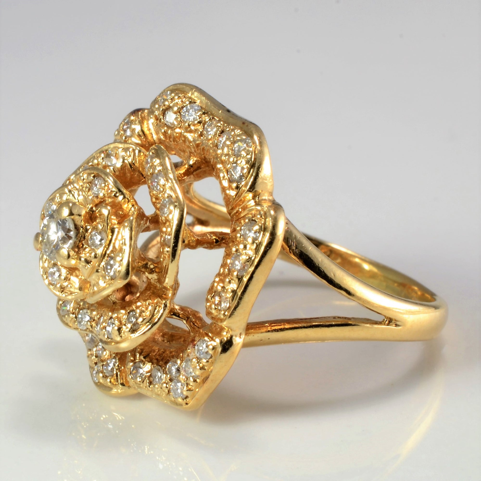 Flower Design Diamond Ladies Cocktail Ring | 0.32 ctw, SZ 4.75 |