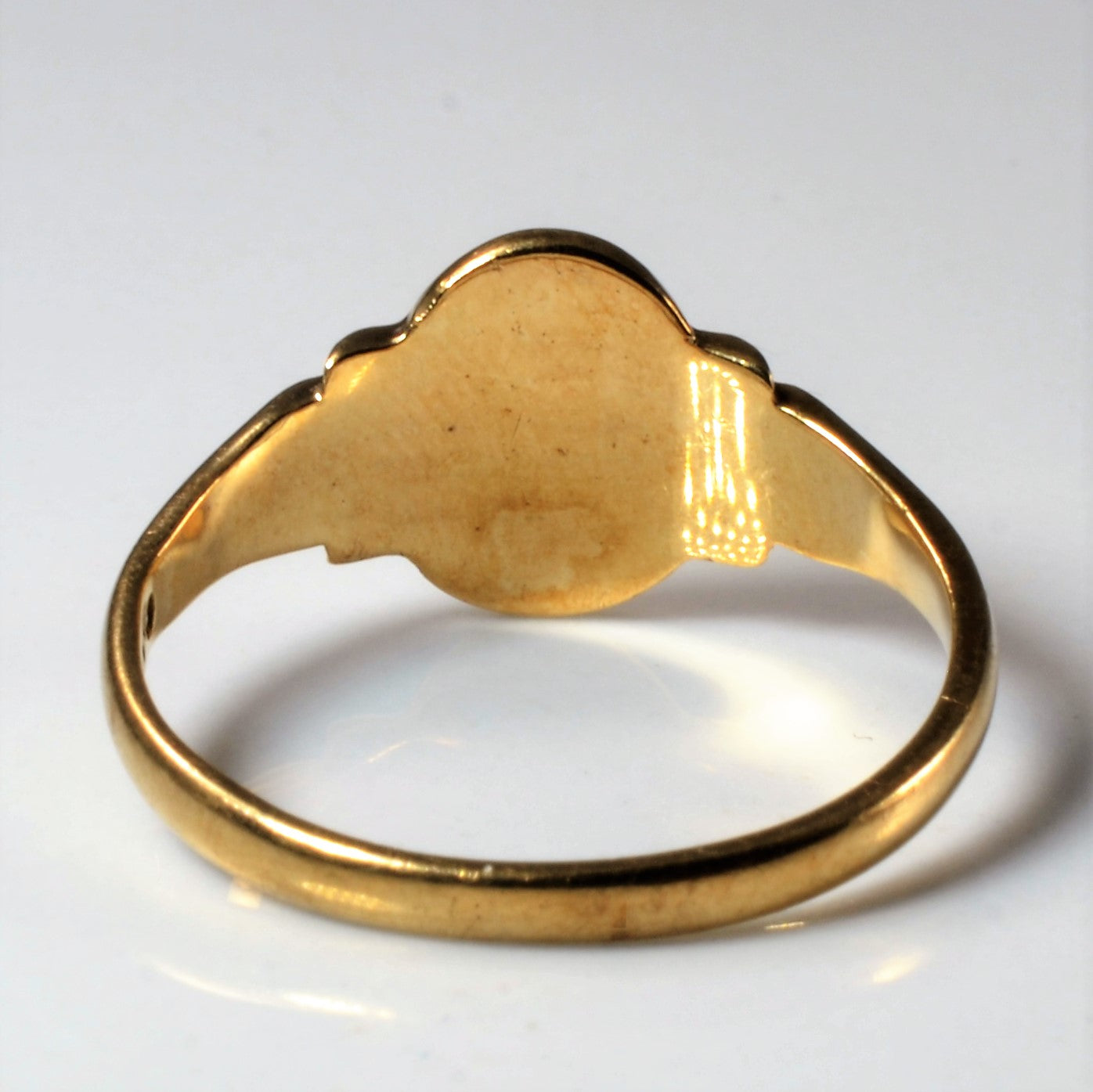 Bordered Gold Signet Ring | SZ 6.75 |