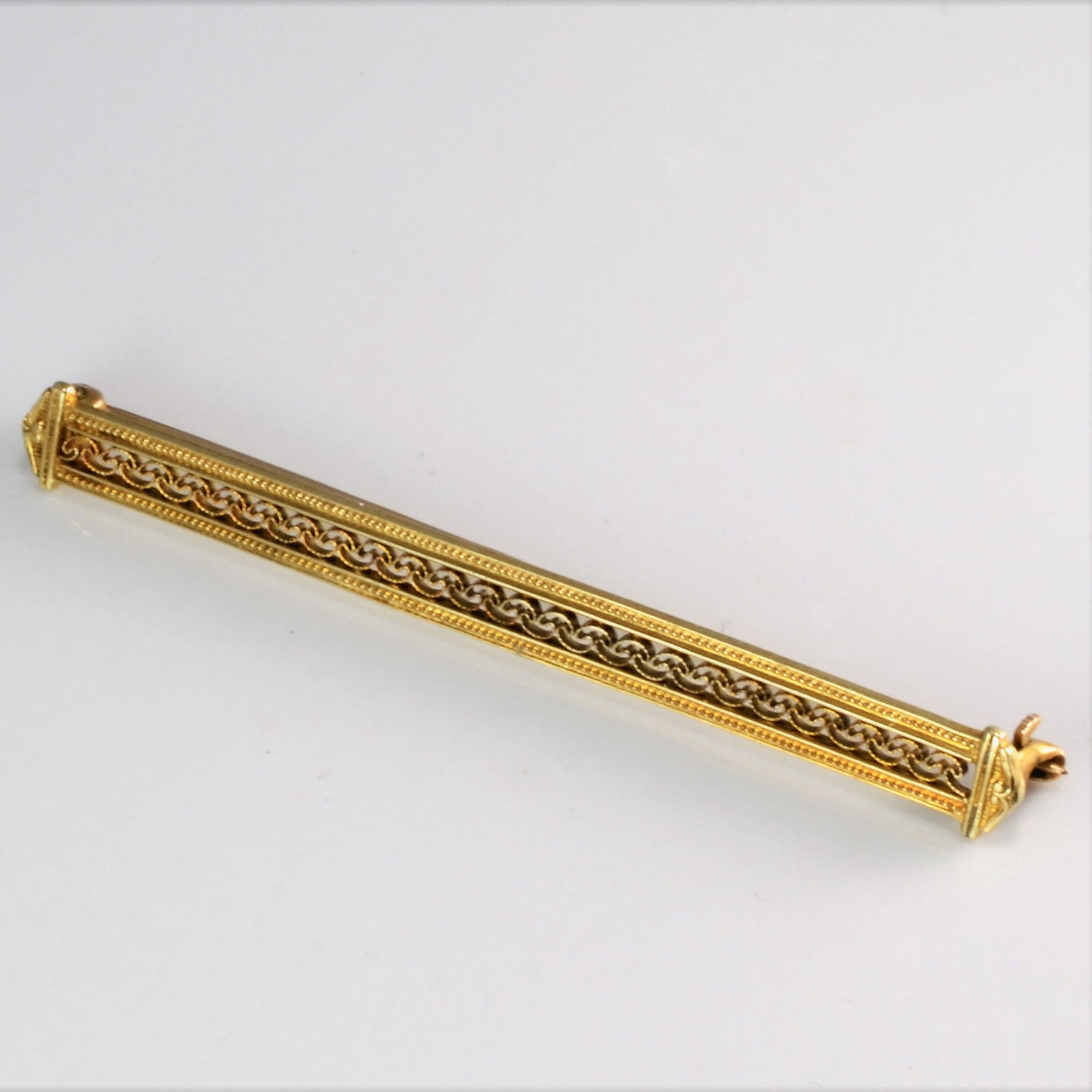 Vintage 10K Gold Filigree Design Pin