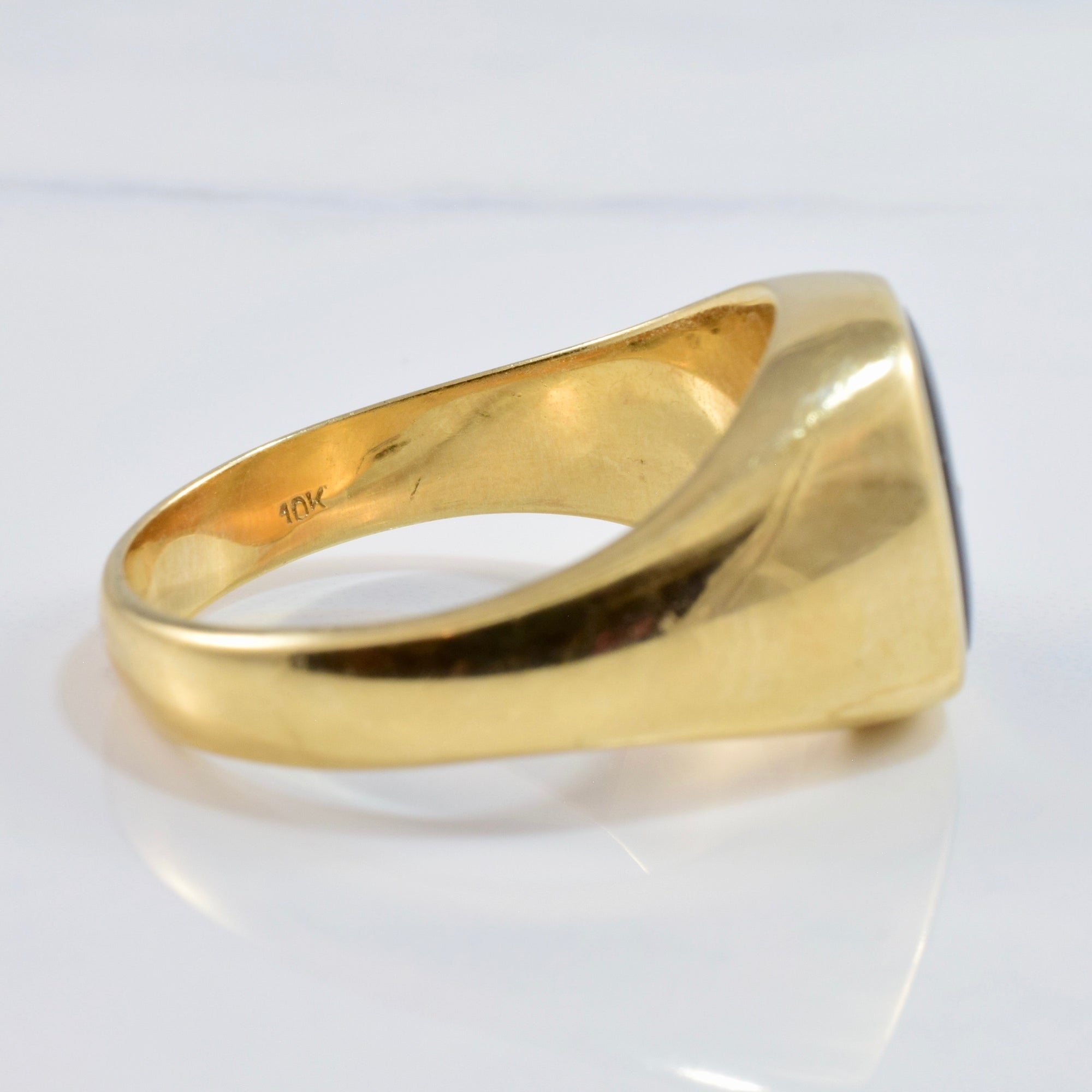 Onyx and Diamond Ring | 0.02 ctw SZ 13.25 |