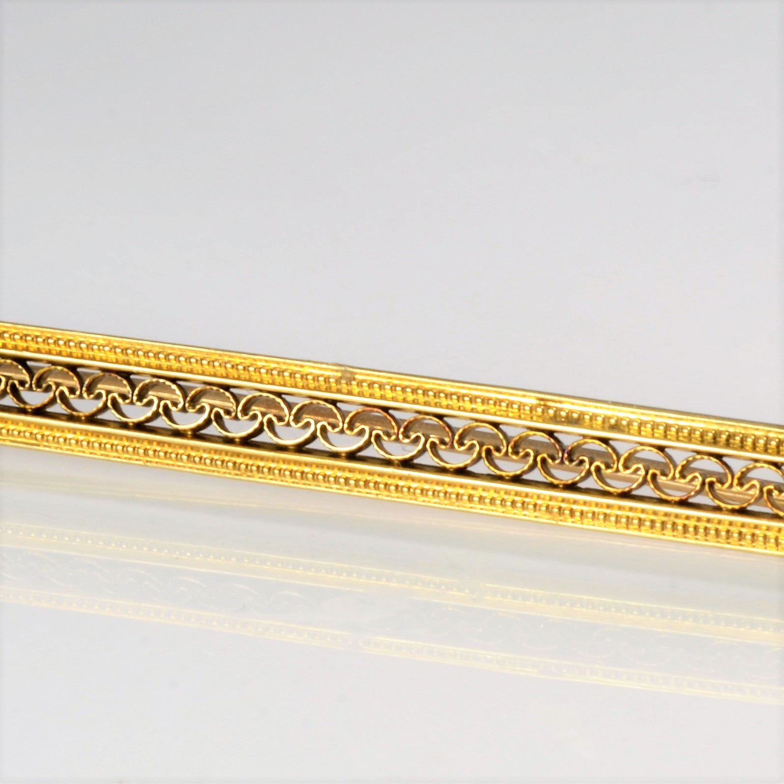 Vintage 10k Gold Filigree Design Pin