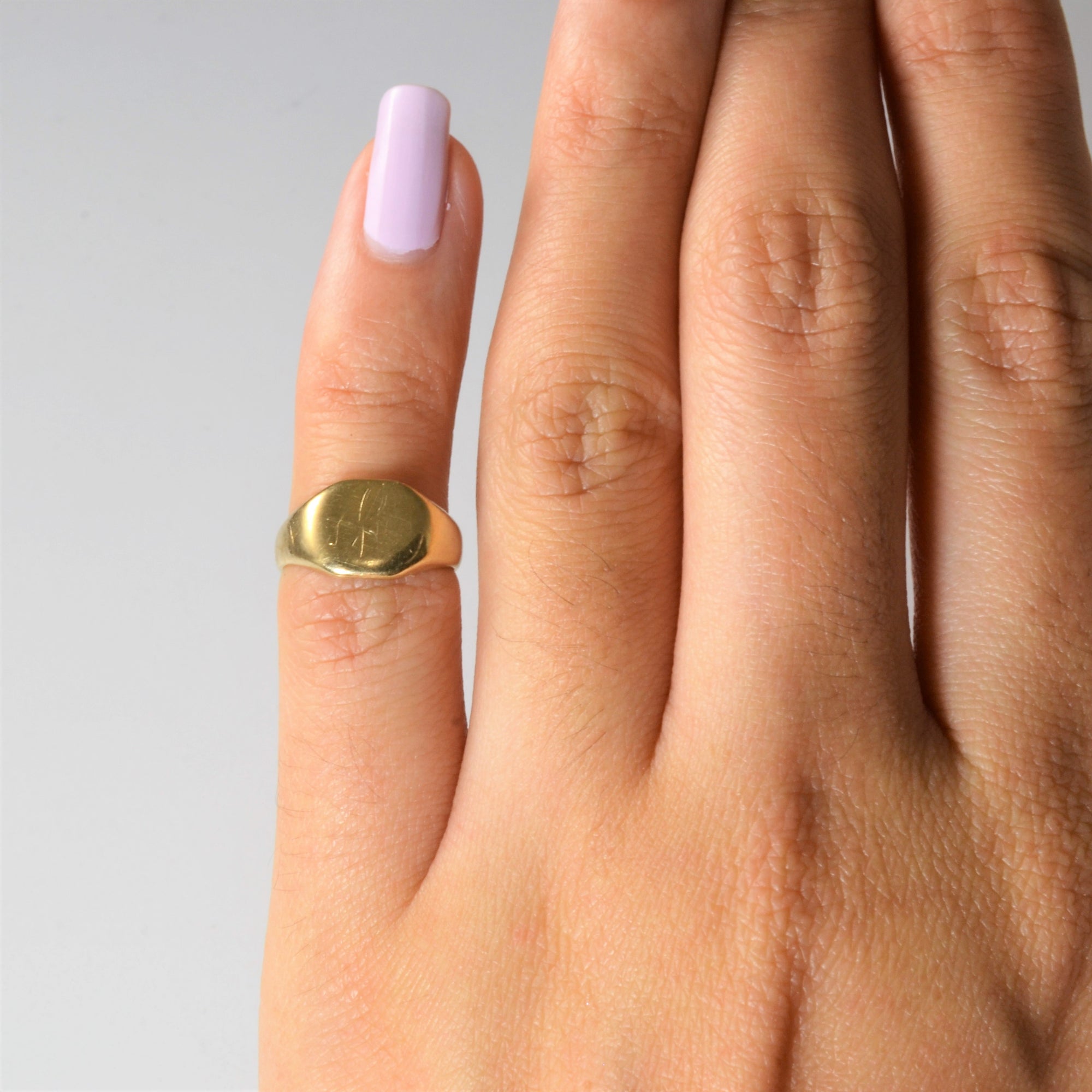 Faintly Engraved Initial 'J' Ring | SZ 2.25 |