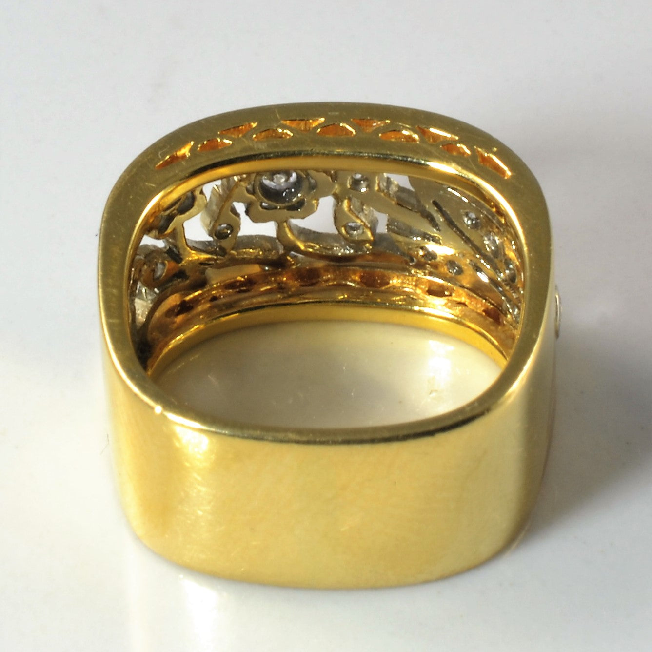 Filigree Floral Diamond Ring | 0.25ctw | SZ 5 |