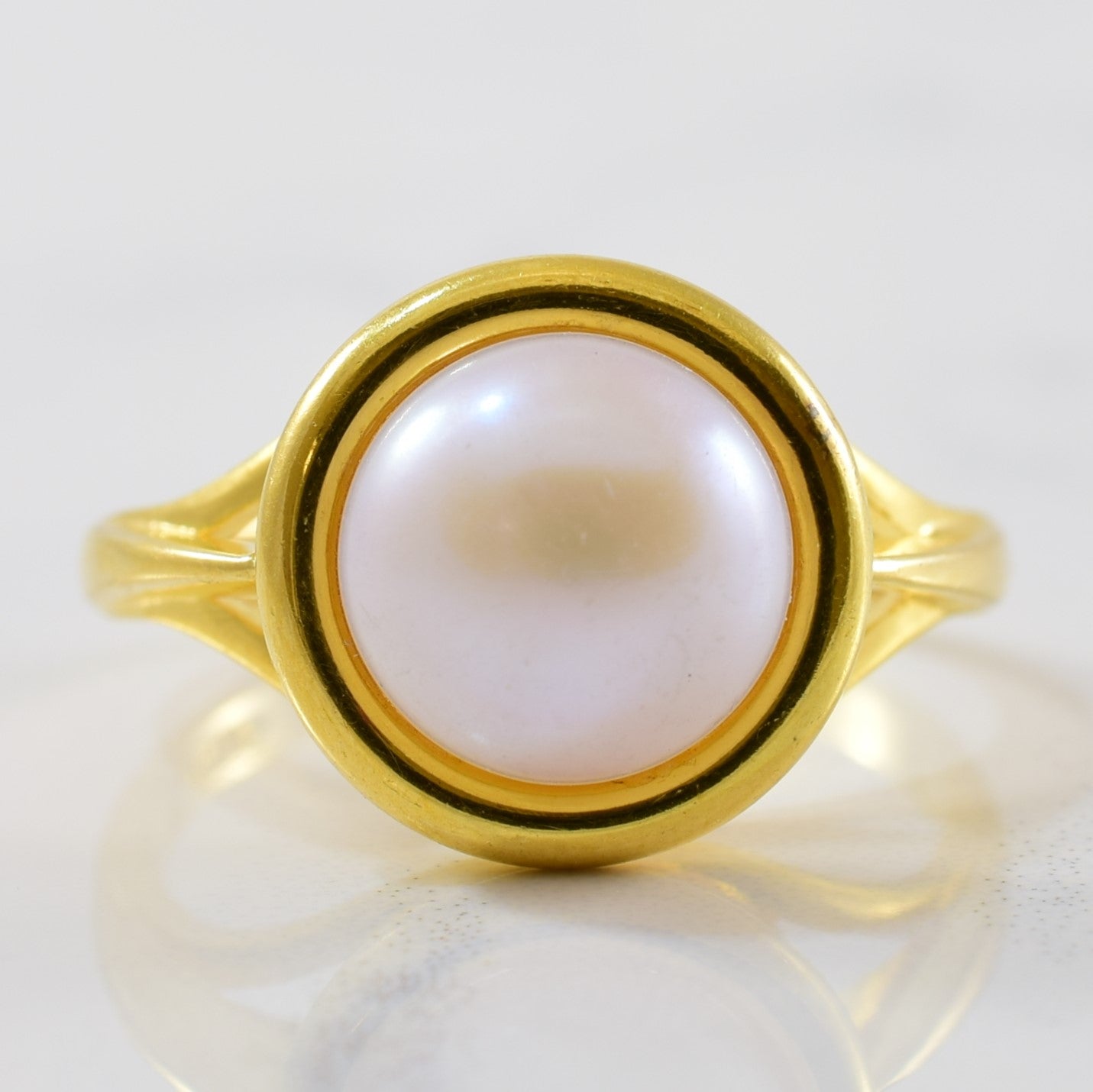 Bezel Set Button Pearl Ring | 3.60ct | SZ 6.25 |