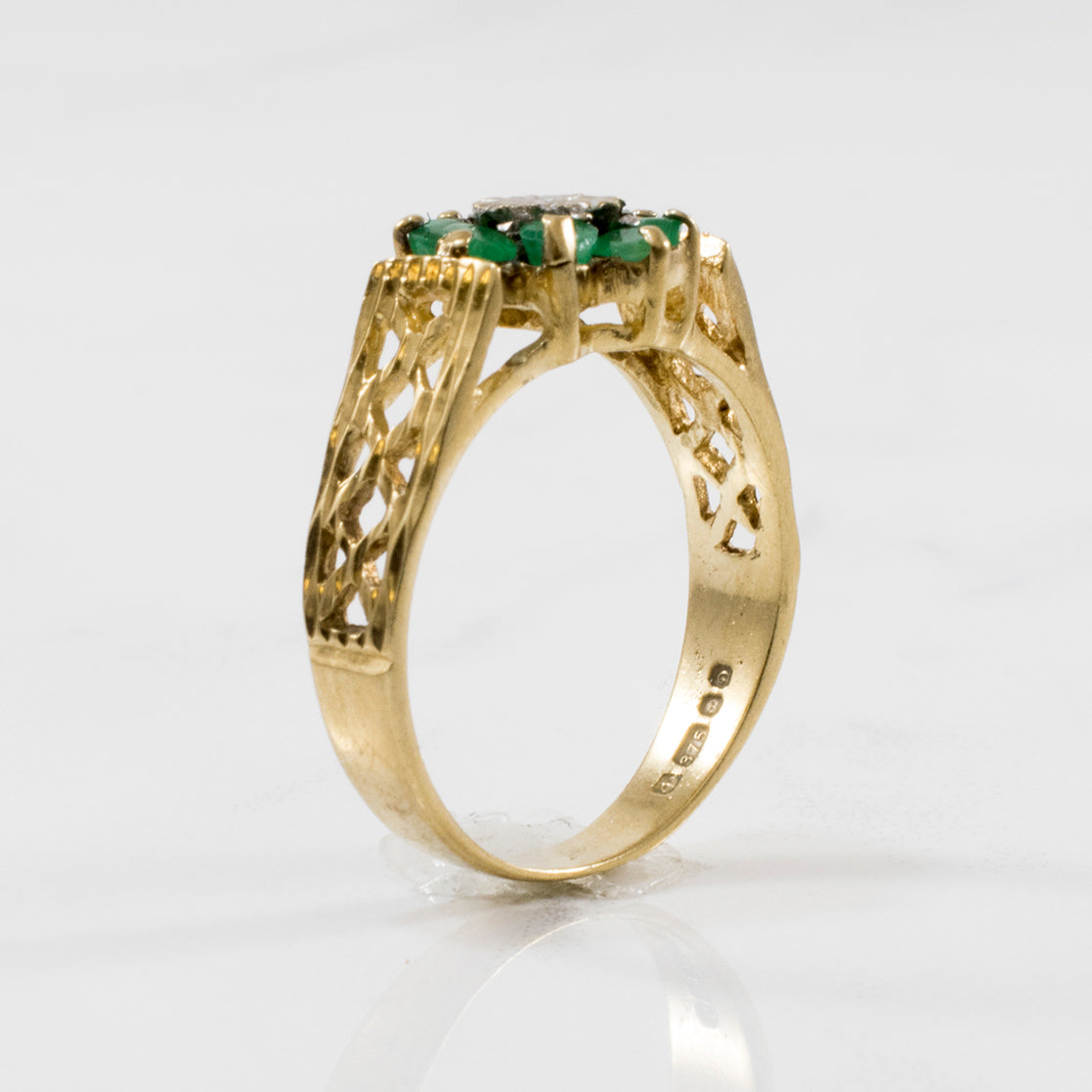 1970's Emerald Ring | 0.40ctw | SZ 6 |