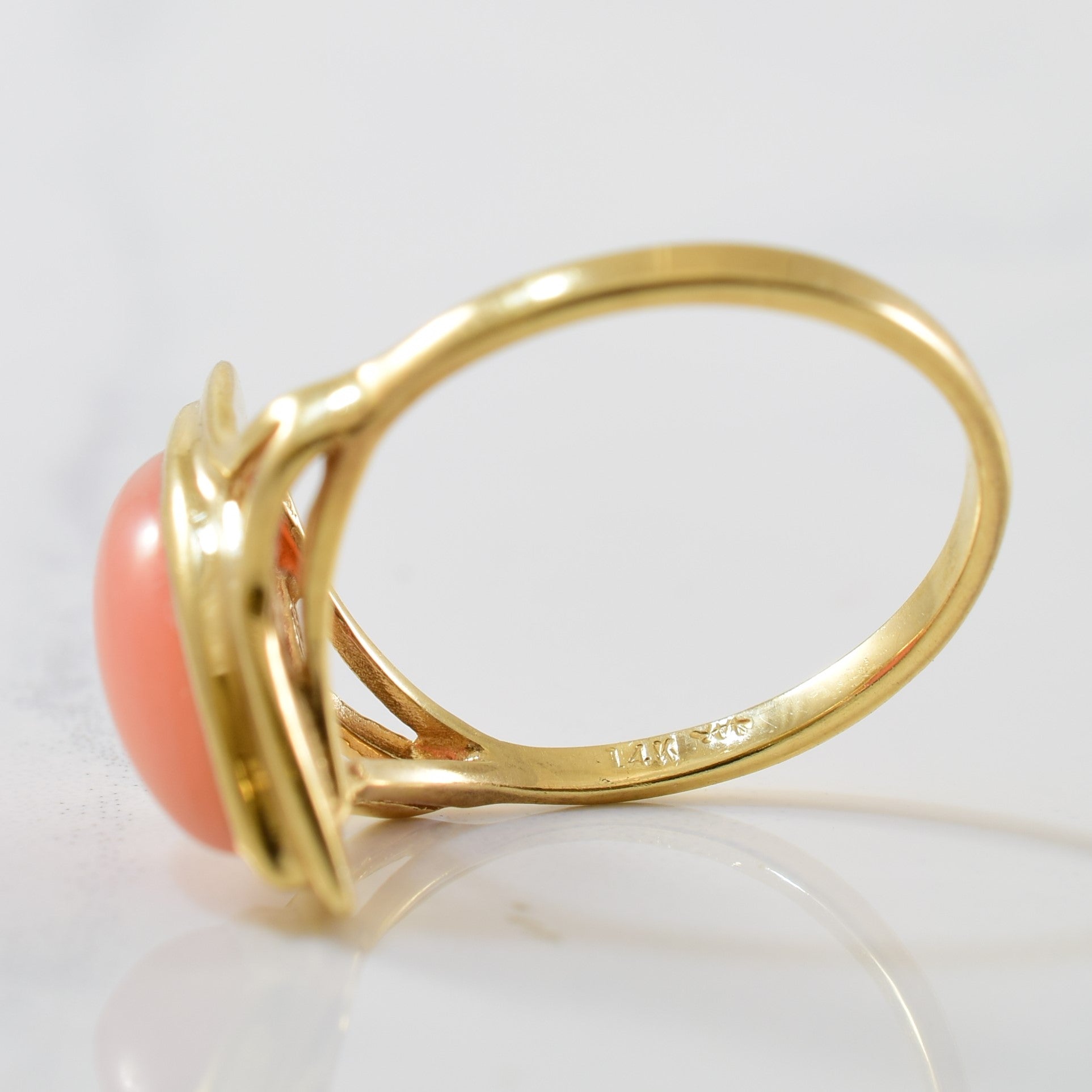 1960s Marquise Cabochon Coral Ring | 2.00ct | SZ 6 |