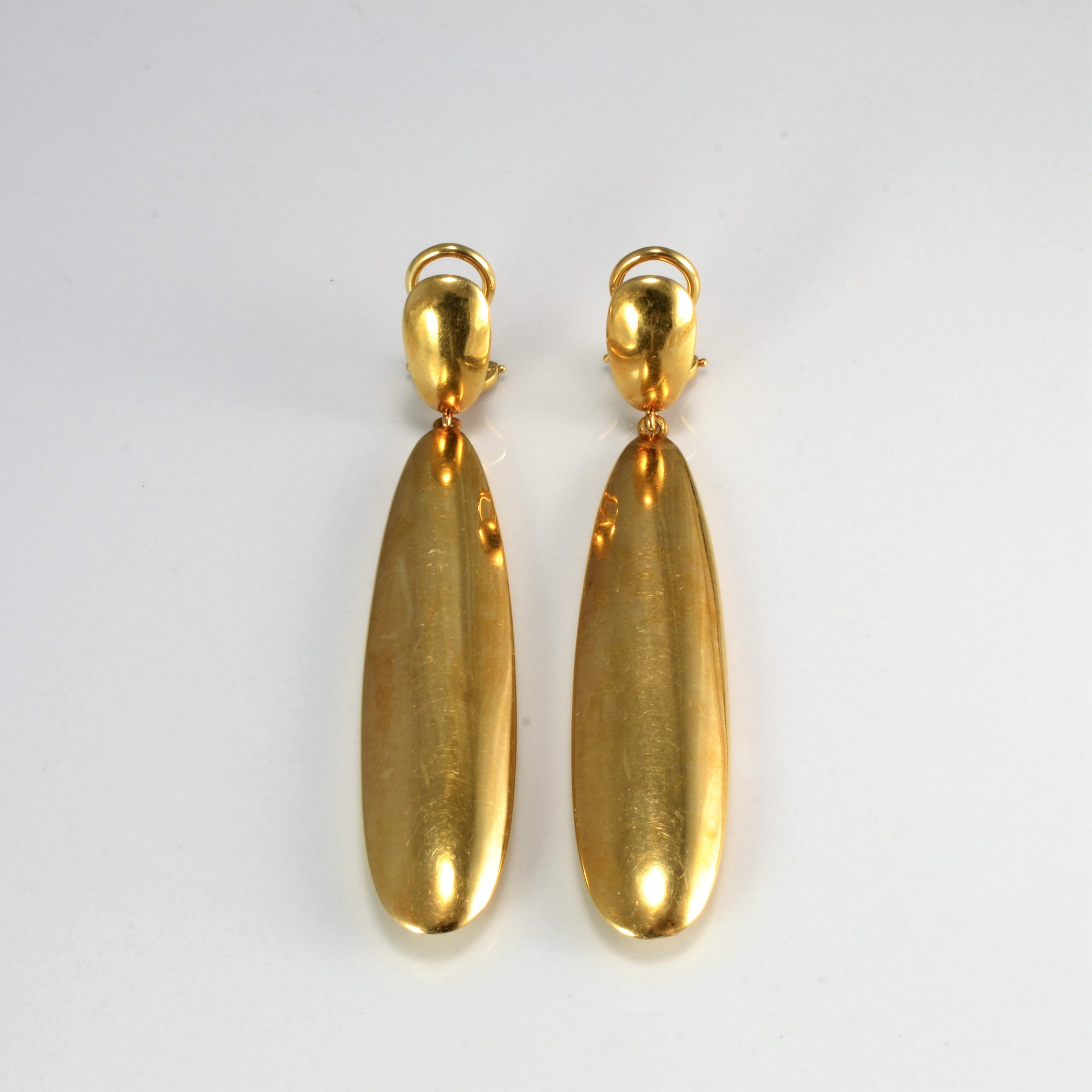 'Cavelti' Gold Dangle Earrings